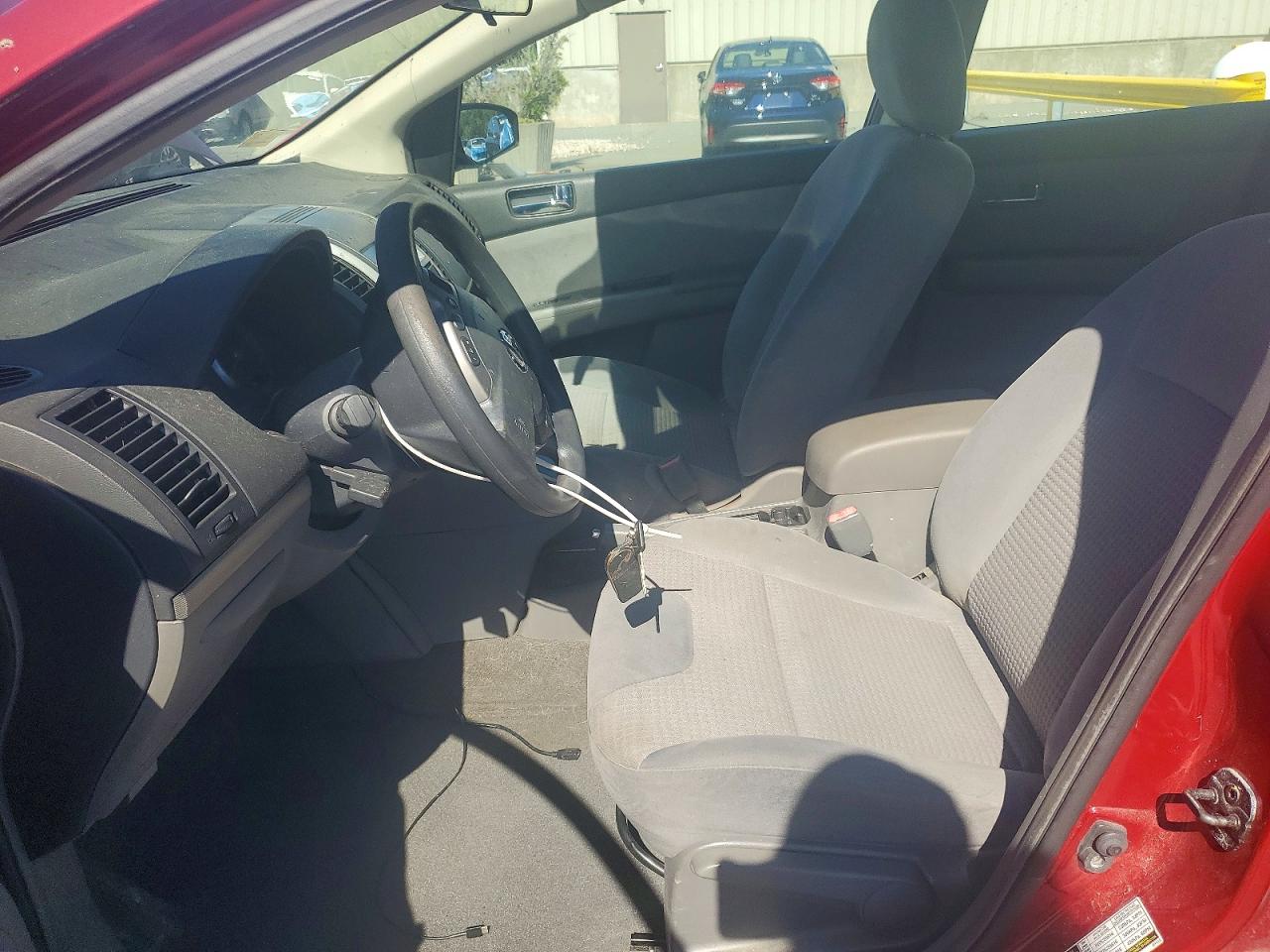 2008 Nissan Sentra Red vin: 3N1AB61E08L658933