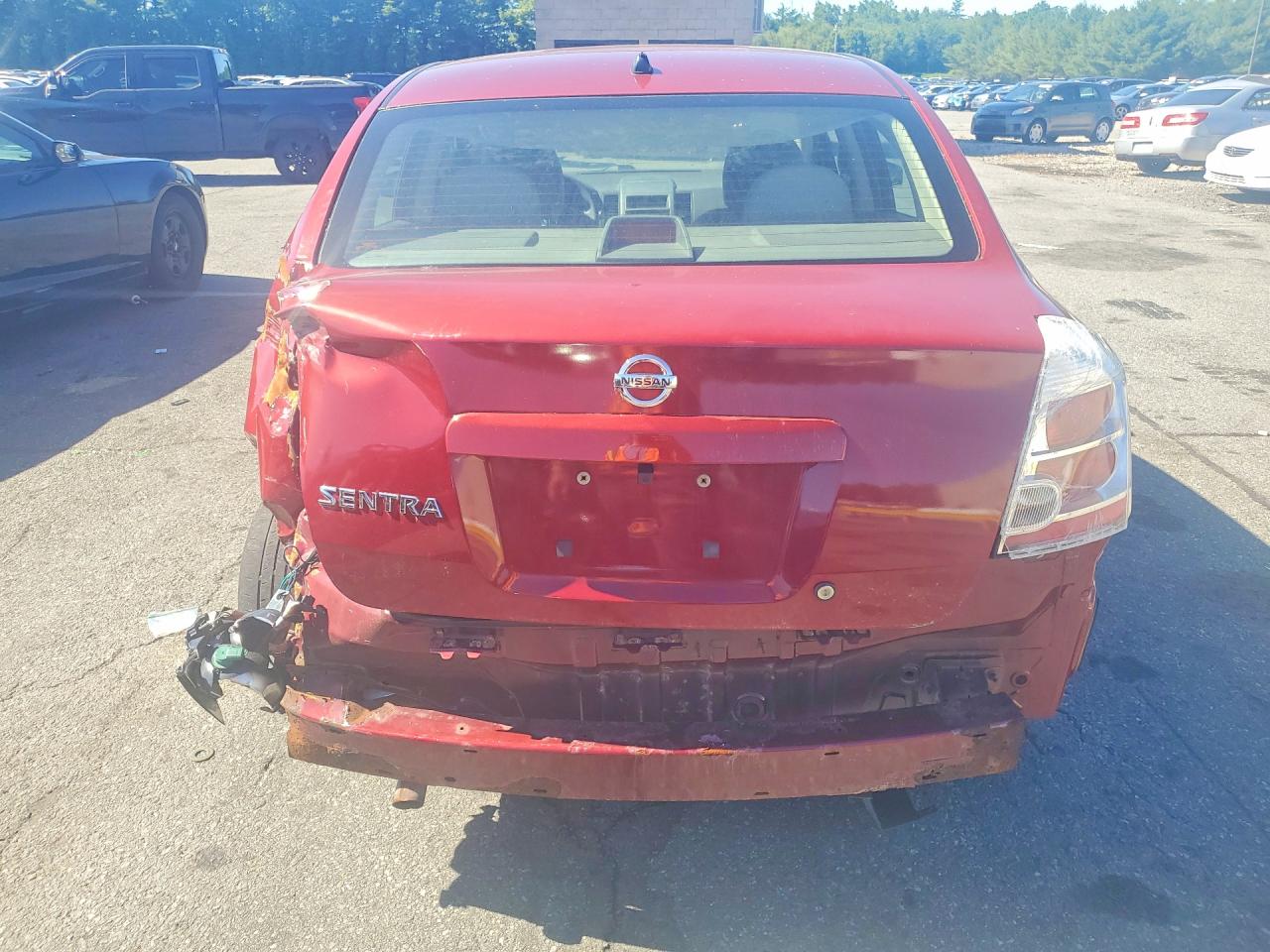 2008 Nissan Sentra Red vin: 3N1AB61E08L658933