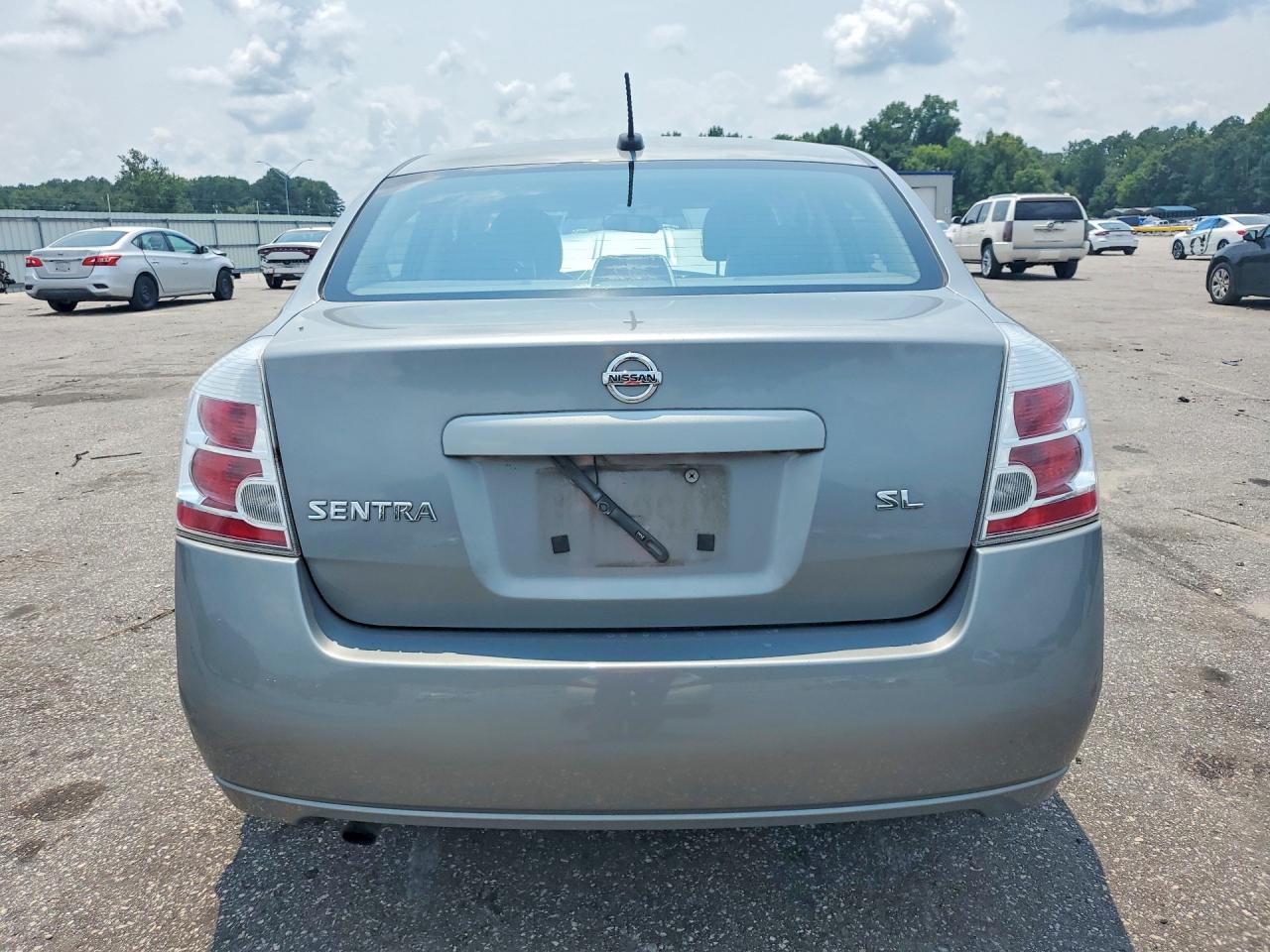 2008 Nissan Sentra 2.0 Silver vin: 3N1AB61E08L662254