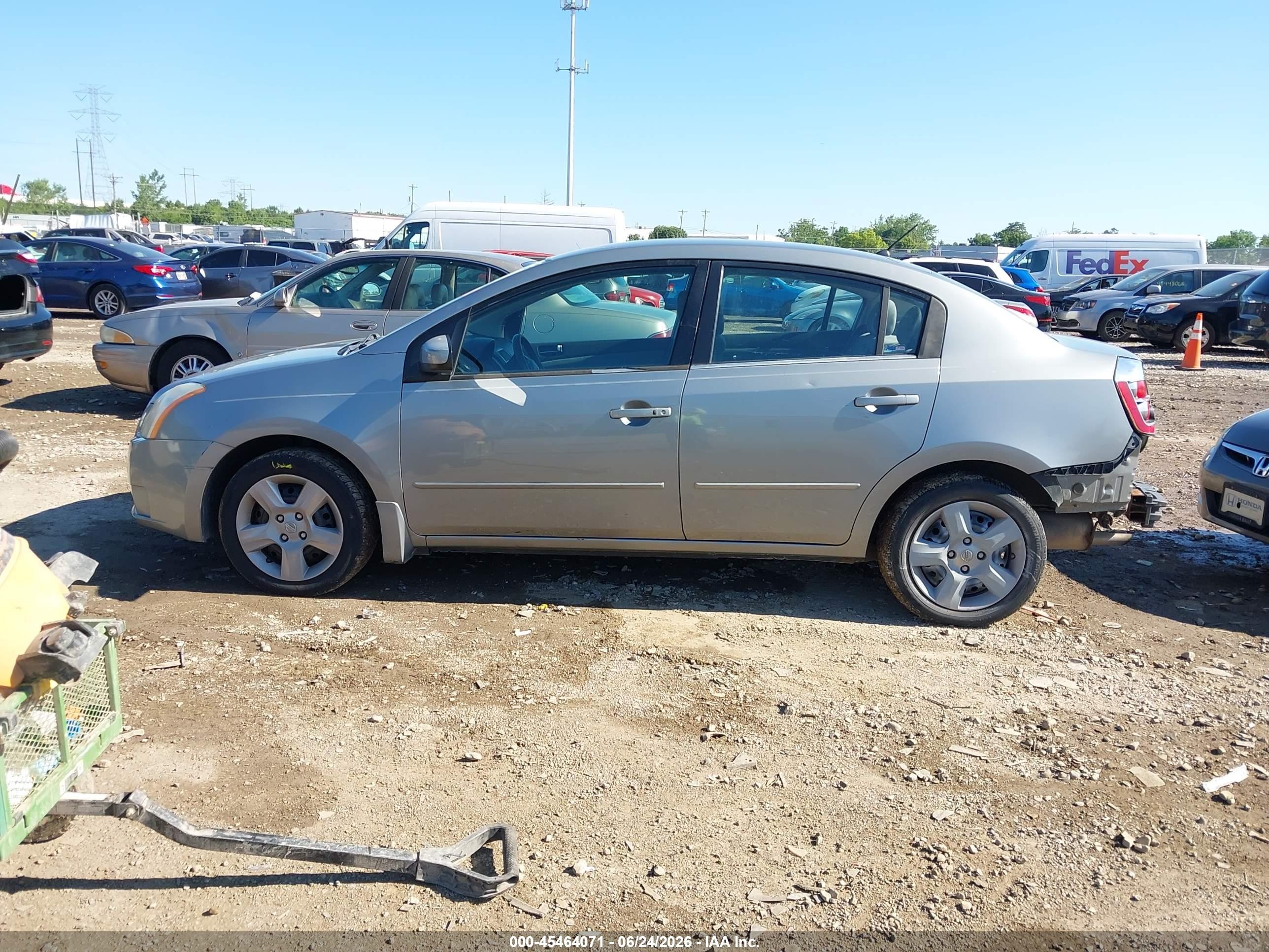 2008 Nissan Sentra 2.0 S Gold vin: 3N1AB61E08L690359