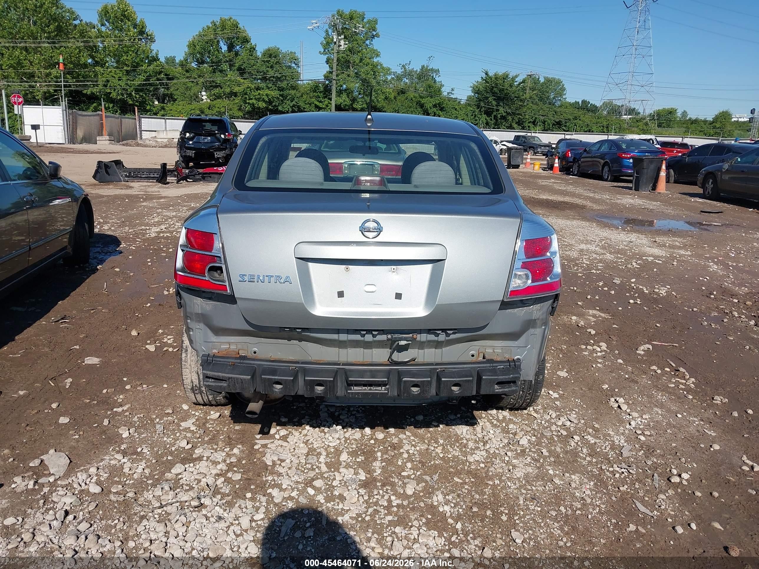 2008 Nissan Sentra 2.0 S Gold vin: 3N1AB61E08L690359