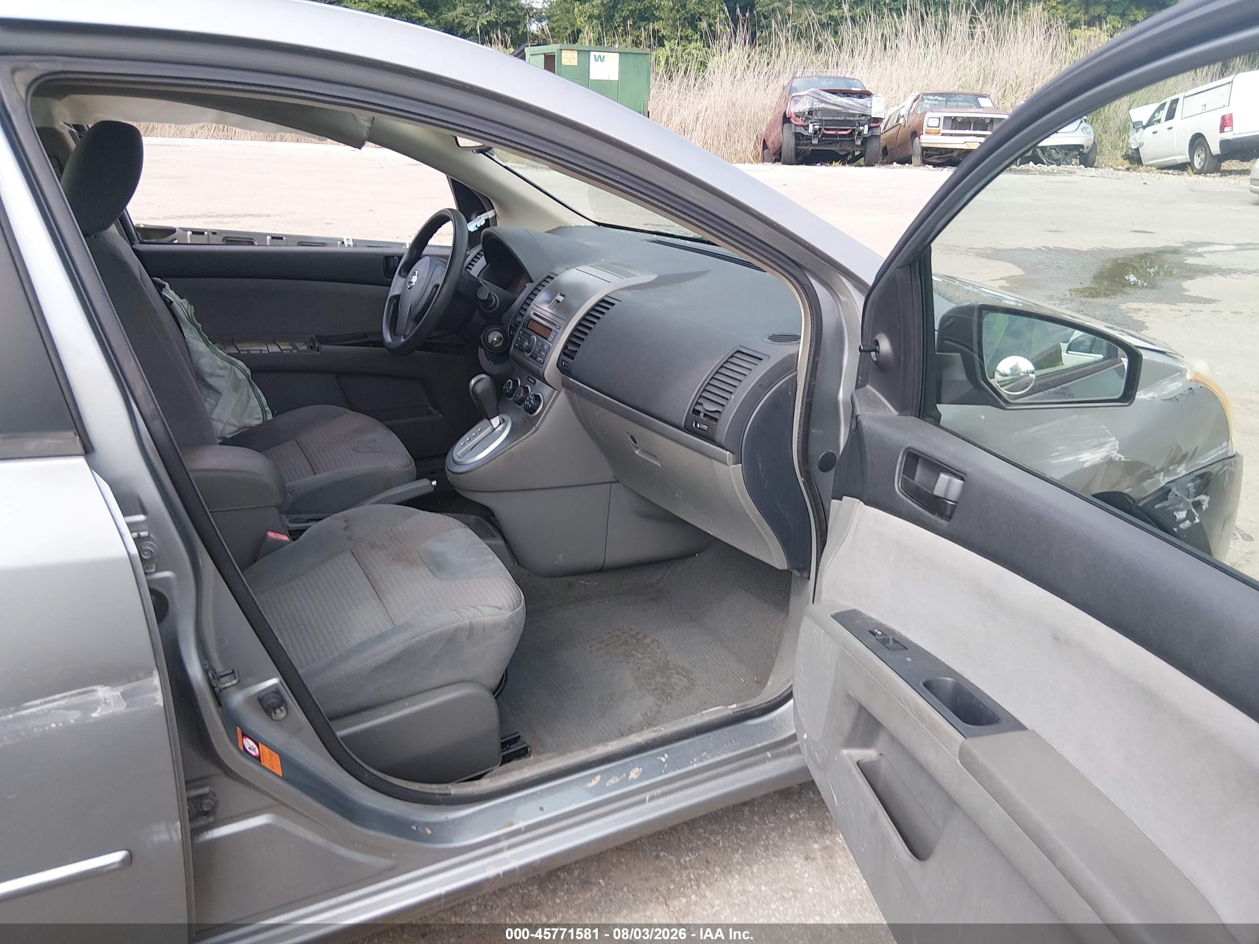 2008 Nissan Sentra 2.0 Серый vin: 3N1AB61E08L736126