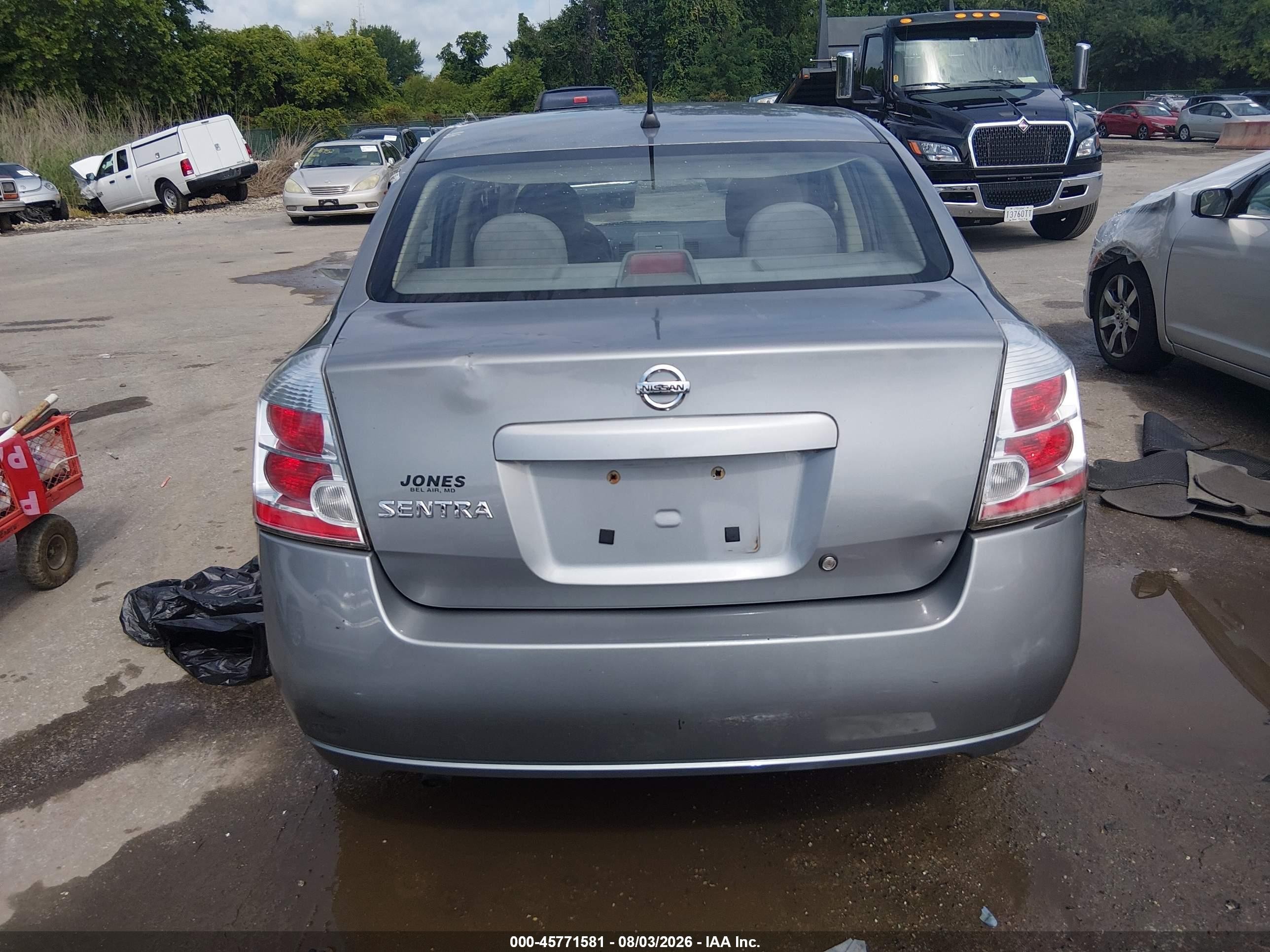 2008 Nissan Sentra 2.0 Серый vin: 3N1AB61E08L736126