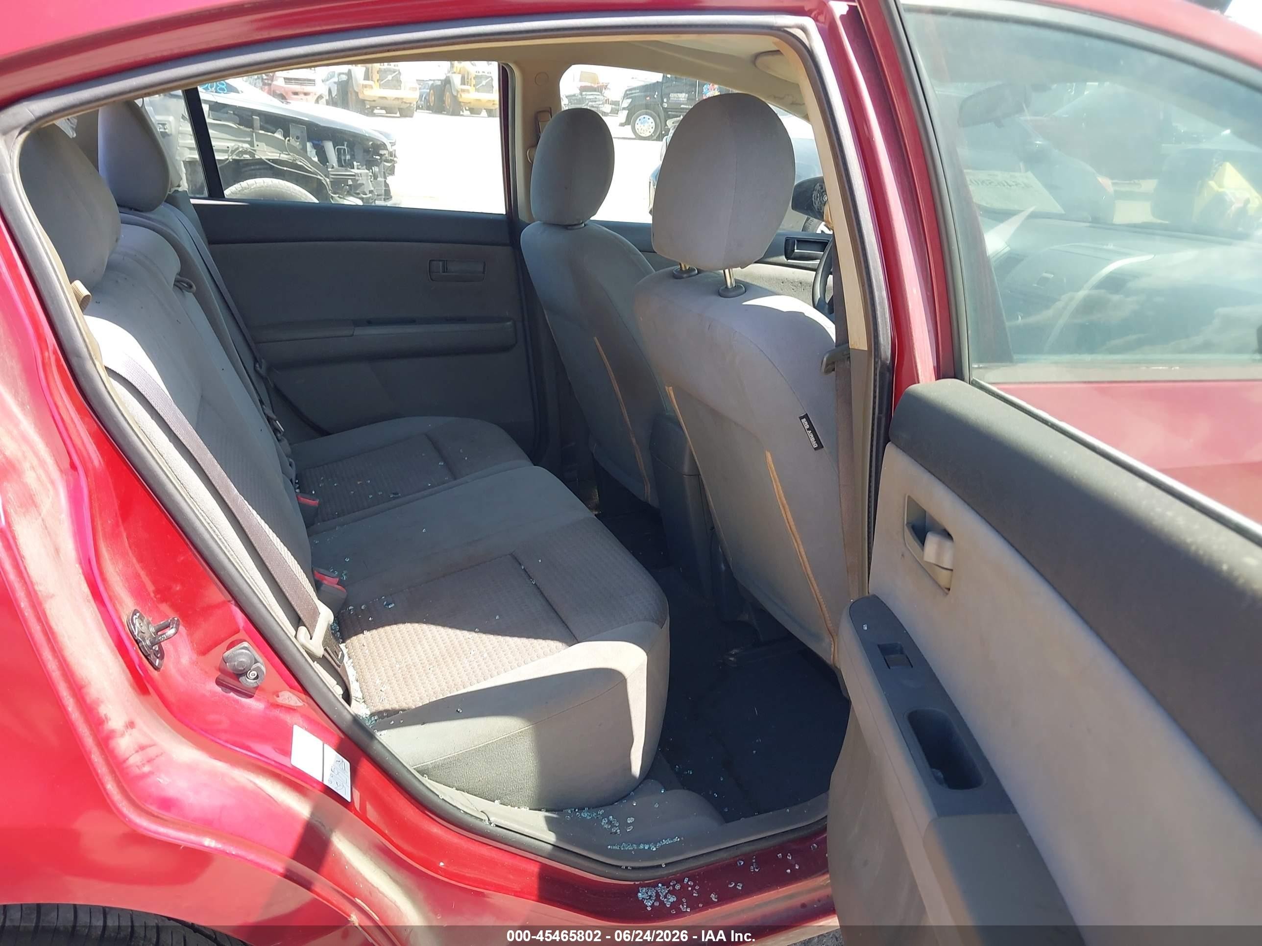 2008 Nissan Sentra 2.0 Red vin: 3N1AB61E08L754741