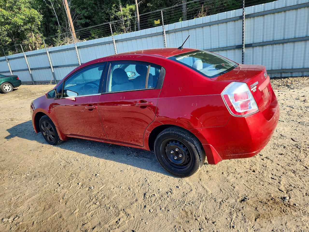 2009 Nissan Sentra 2.0 Red vin: 3N1AB61E09L609992