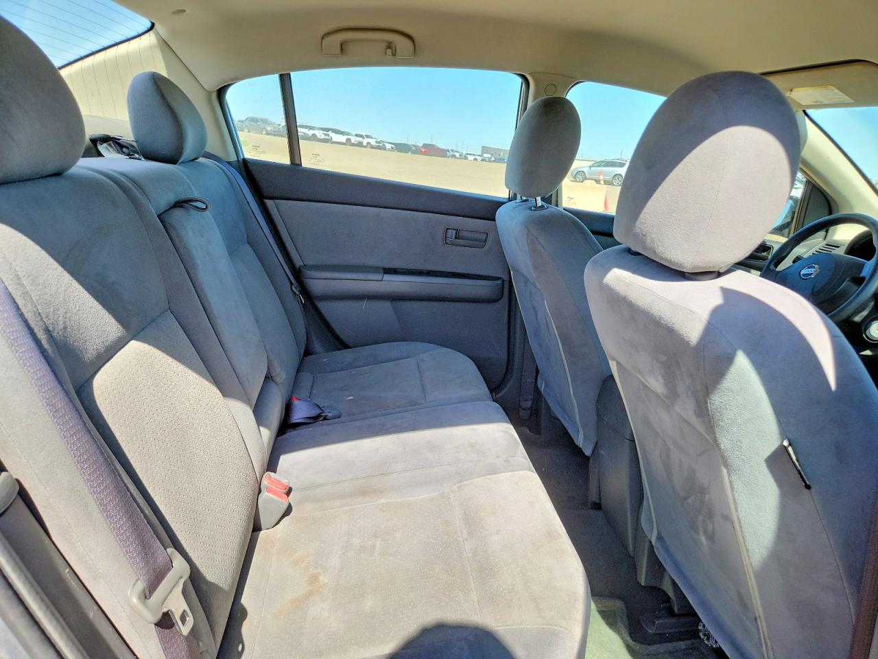 2009 Nissan Sentra 2.0 Silver vin: 3N1AB61E09L622449