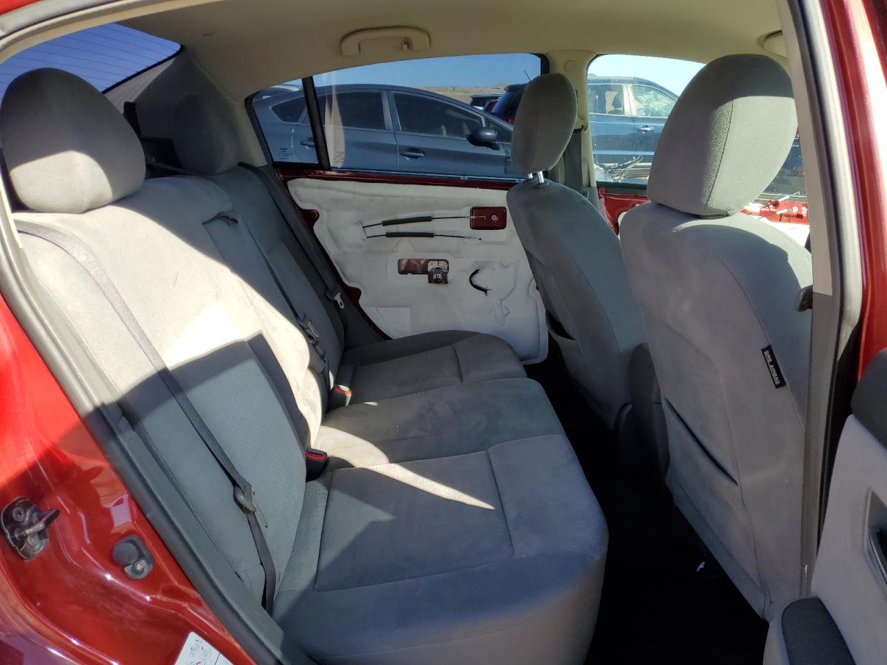 2009 Nissan Sentra 2.0 Red vin: 3N1AB61E09L663955