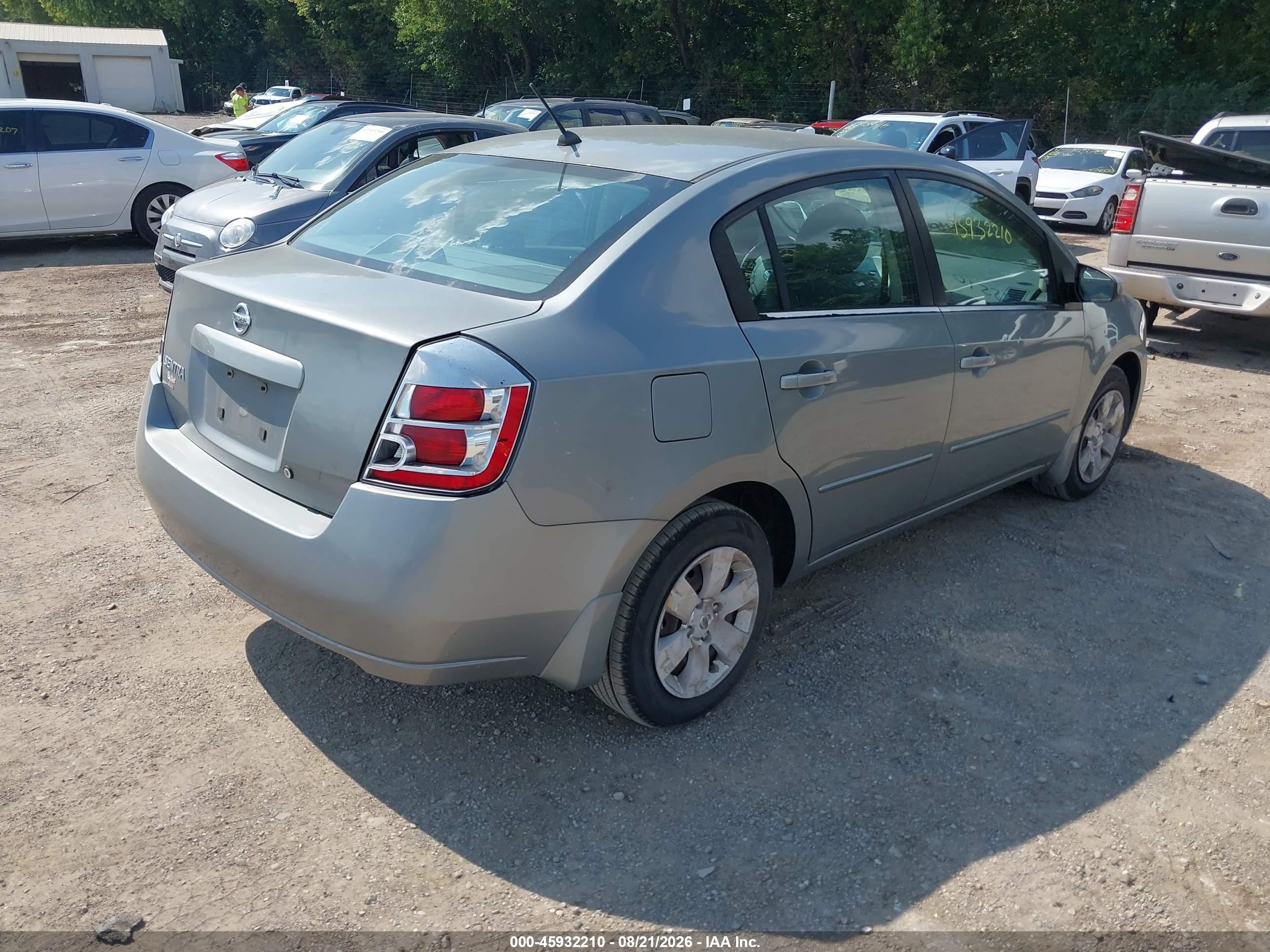 2008 Nissan Sentra 2.0 Silver vin: 3N1AB61E18L660058