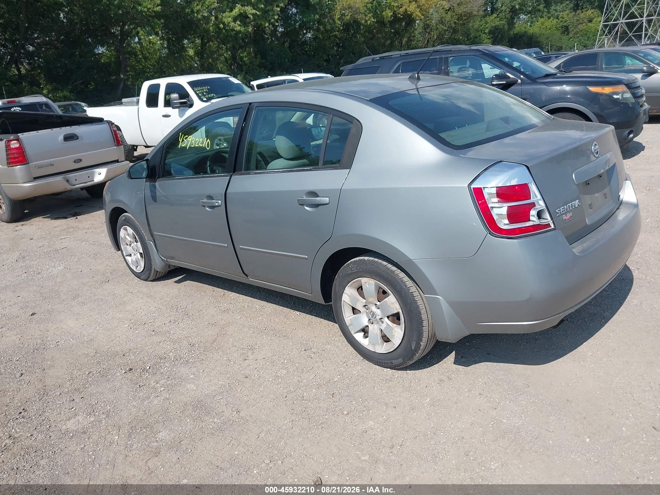 2008 Nissan Sentra 2.0 Silver vin: 3N1AB61E18L660058