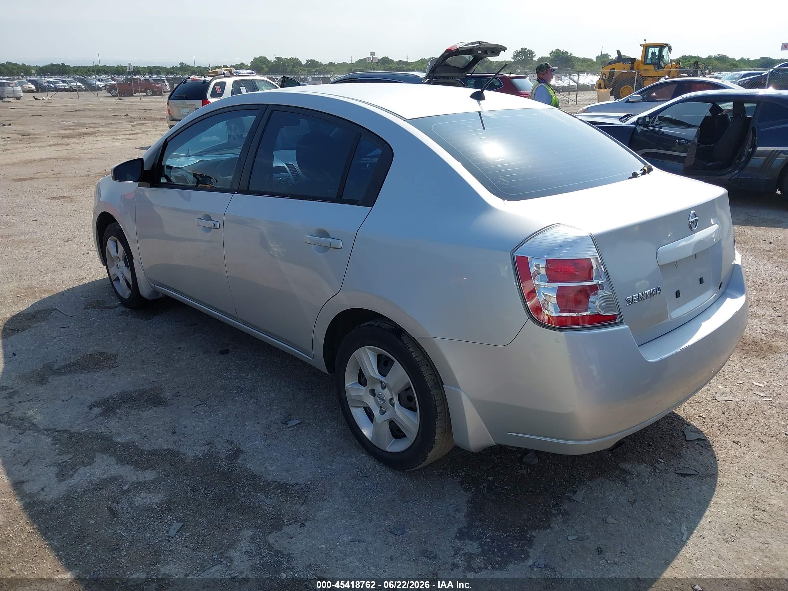 2008 Nissan Sentra 2.0s Silver vin: 3N1AB61E18L678978