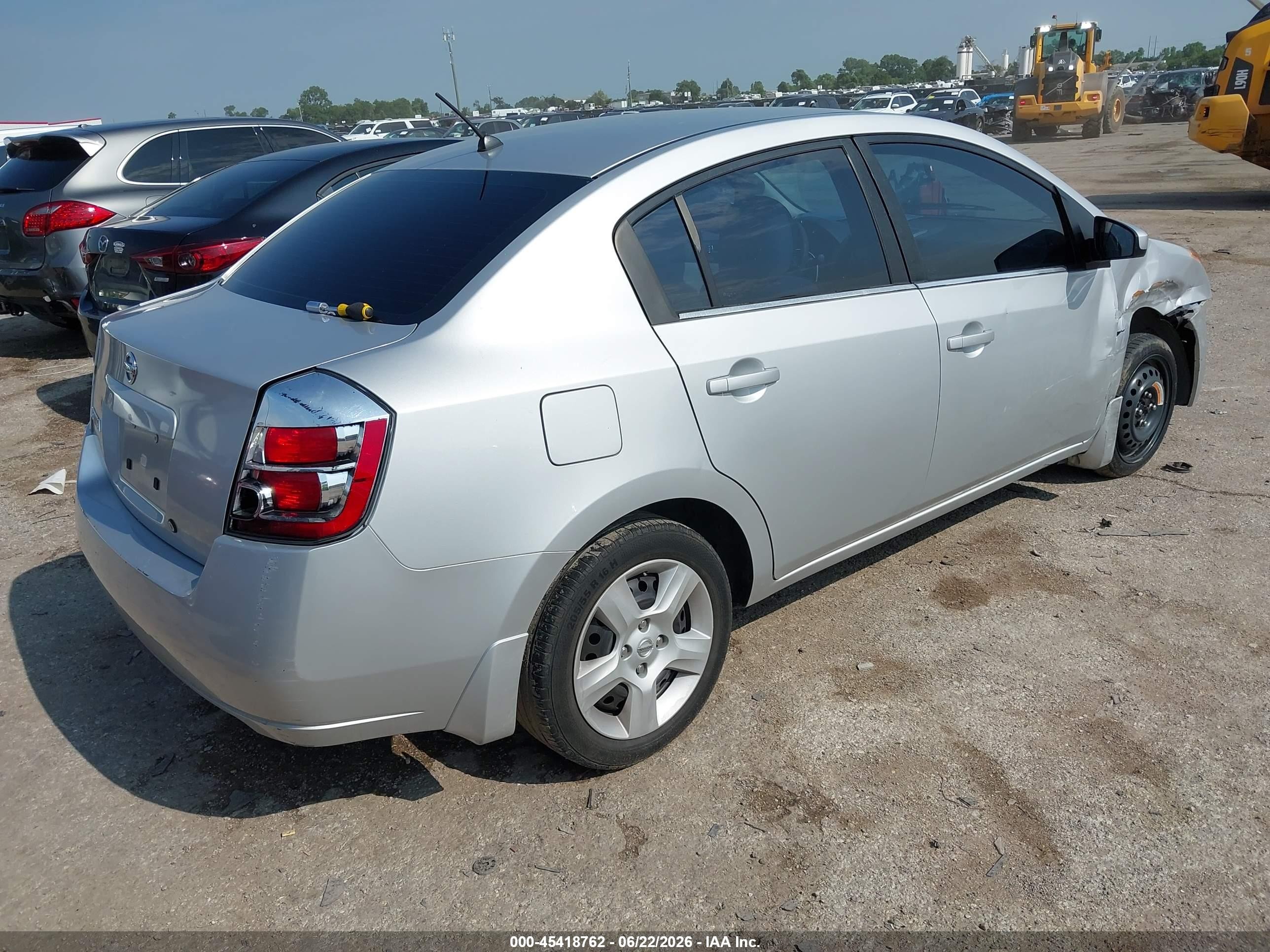2008 Nissan Sentra 2.0s Silver vin: 3N1AB61E18L678978