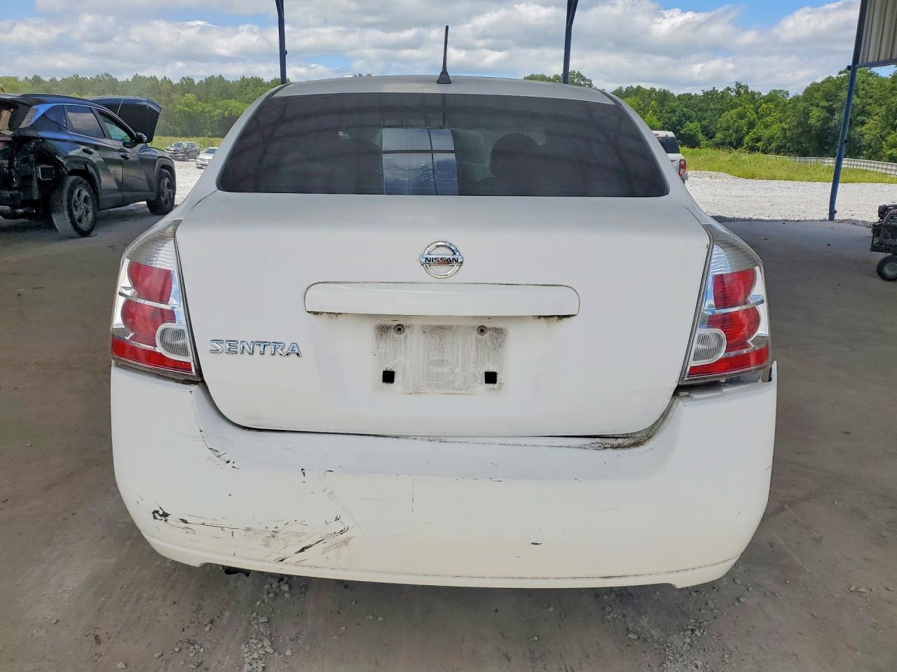 2008 Nissan Sentra 2.0 White vin: 3N1AB61E18L692749