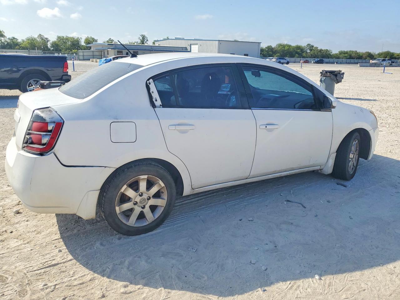 2008 Nissan Sentra 2.0 White vin: 3N1AB61E18L699054