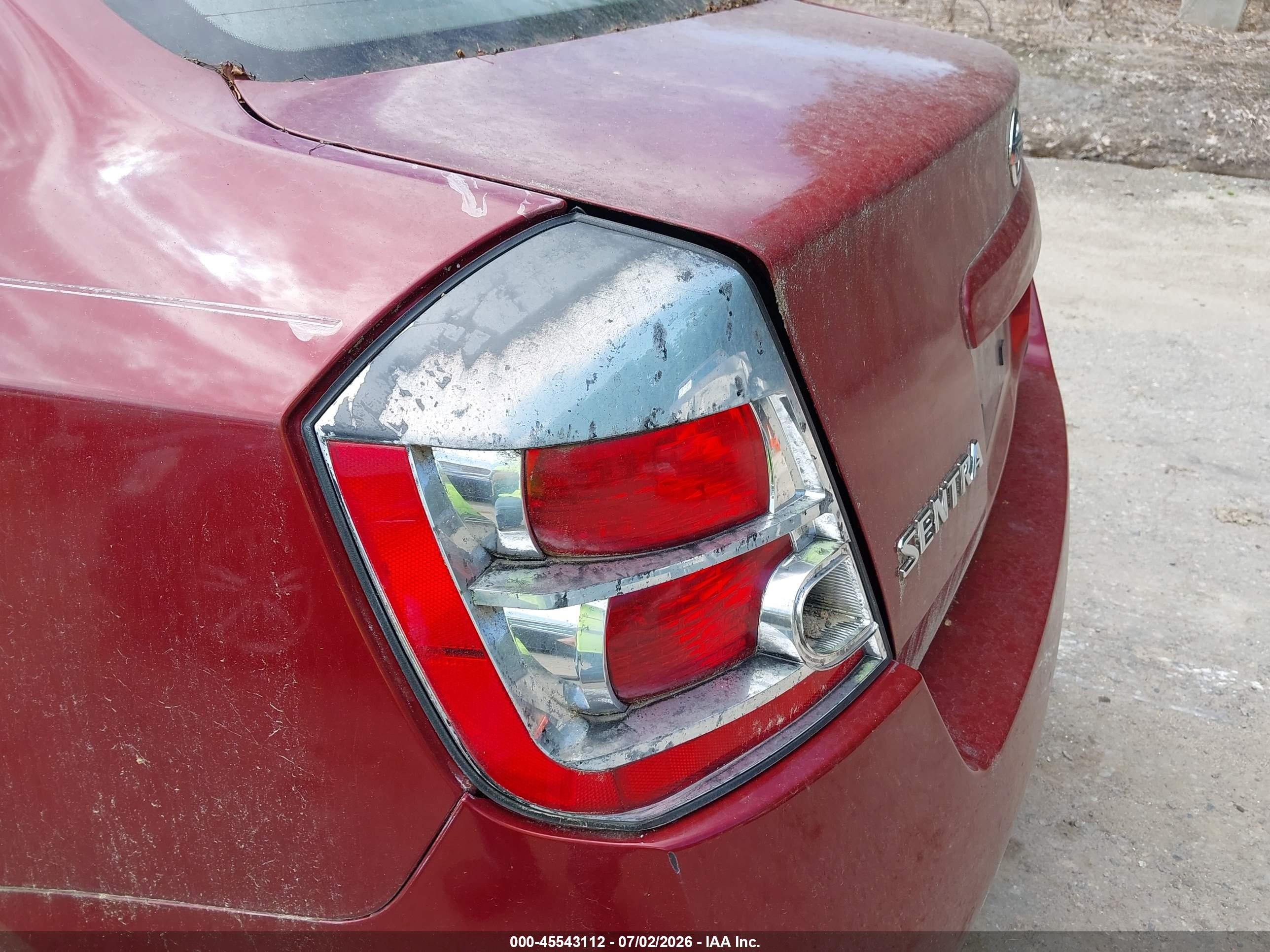 2008 Nissan Sentra 2.0 S Red vin: 3N1AB61E18L712692