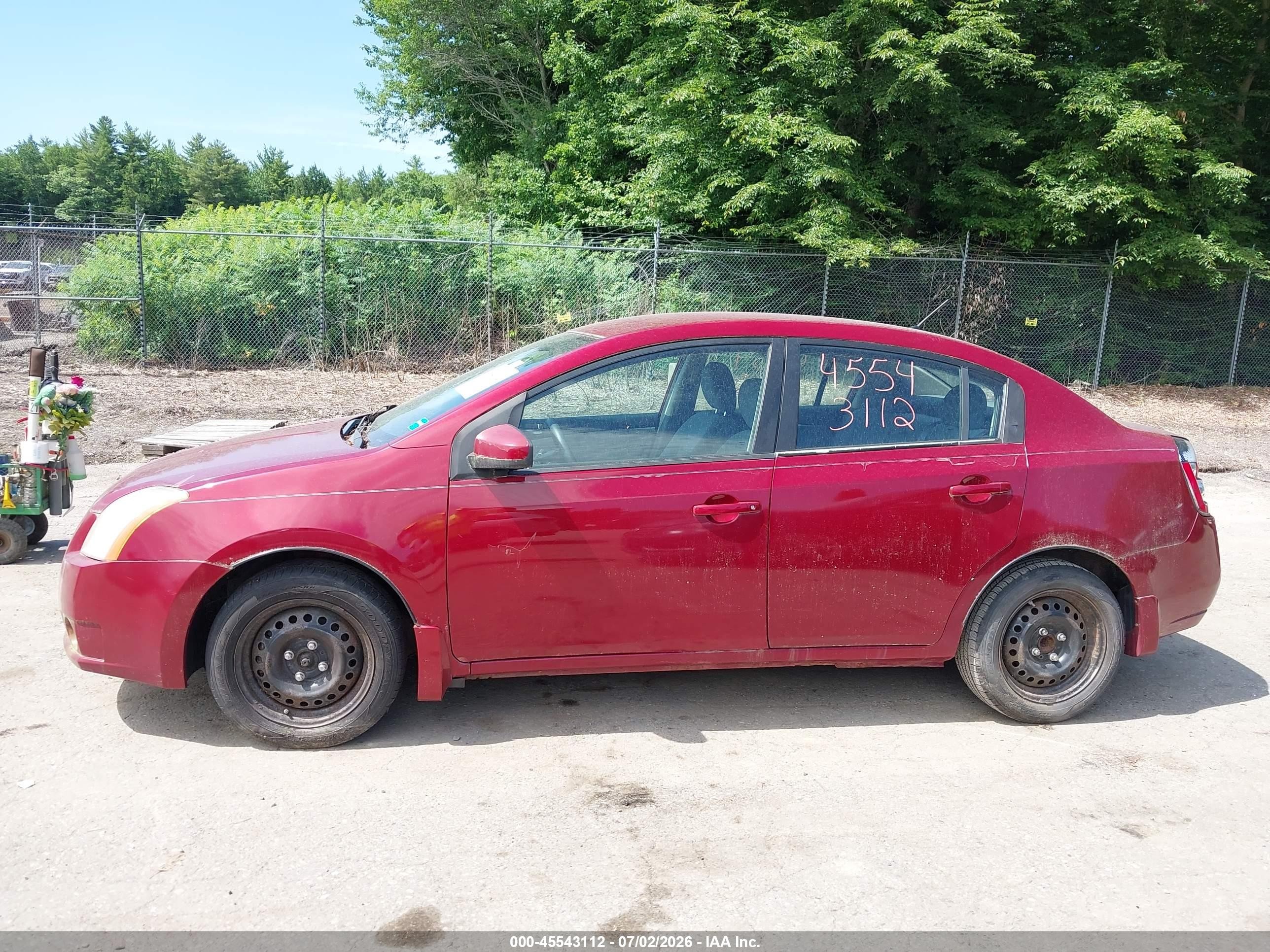 2008 Nissan Sentra 2.0 S Red vin: 3N1AB61E18L712692