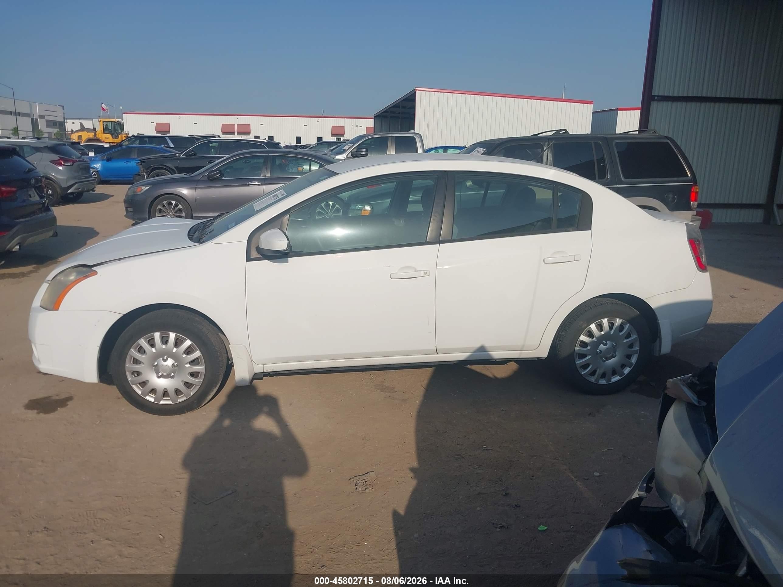 2008 Nissan Sentra 2.0 S White vin: 3N1AB61E18L742565