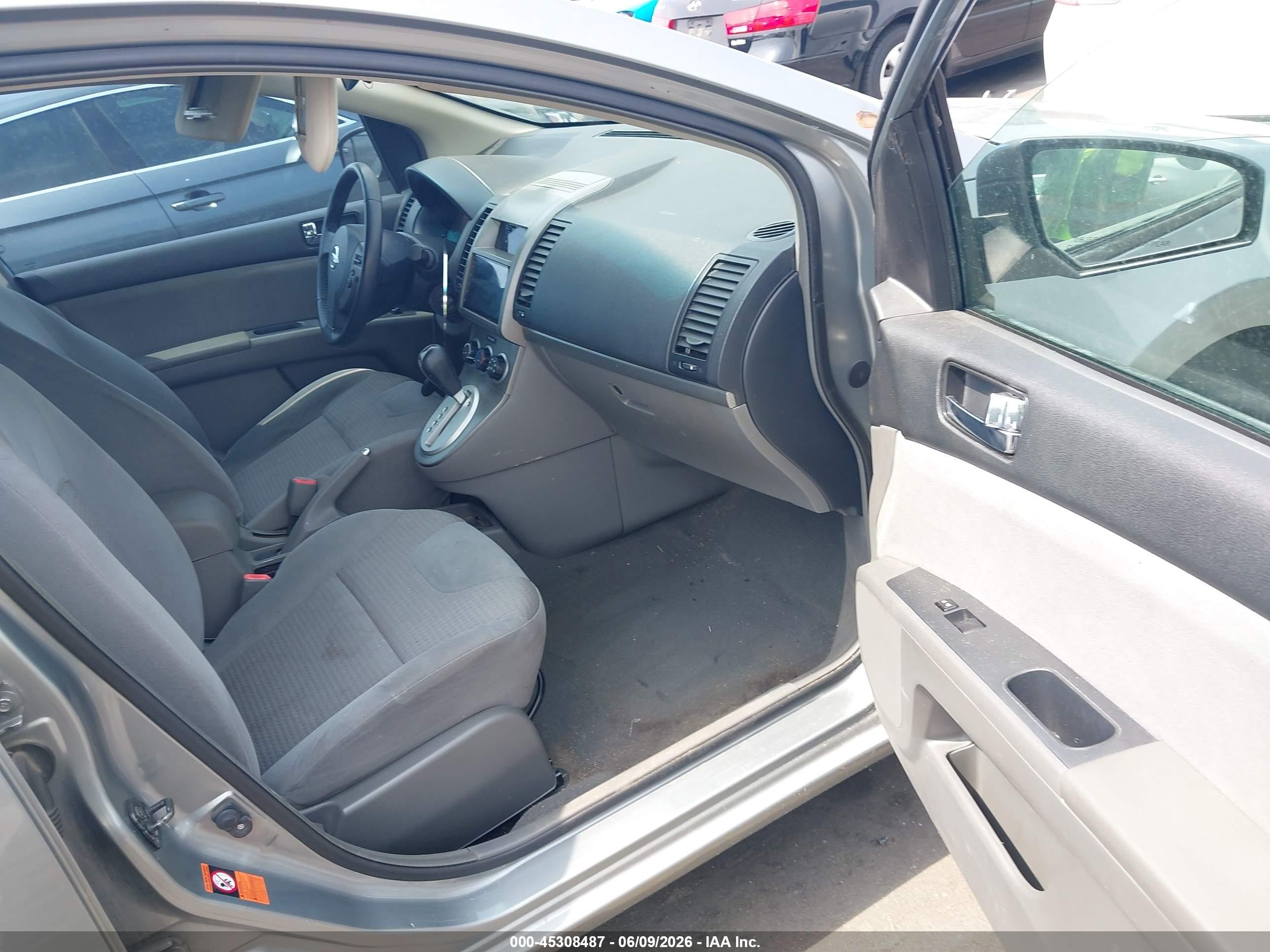 2008 Nissan Sentra 2.0s Gray vin: 3N1AB61E18L760256