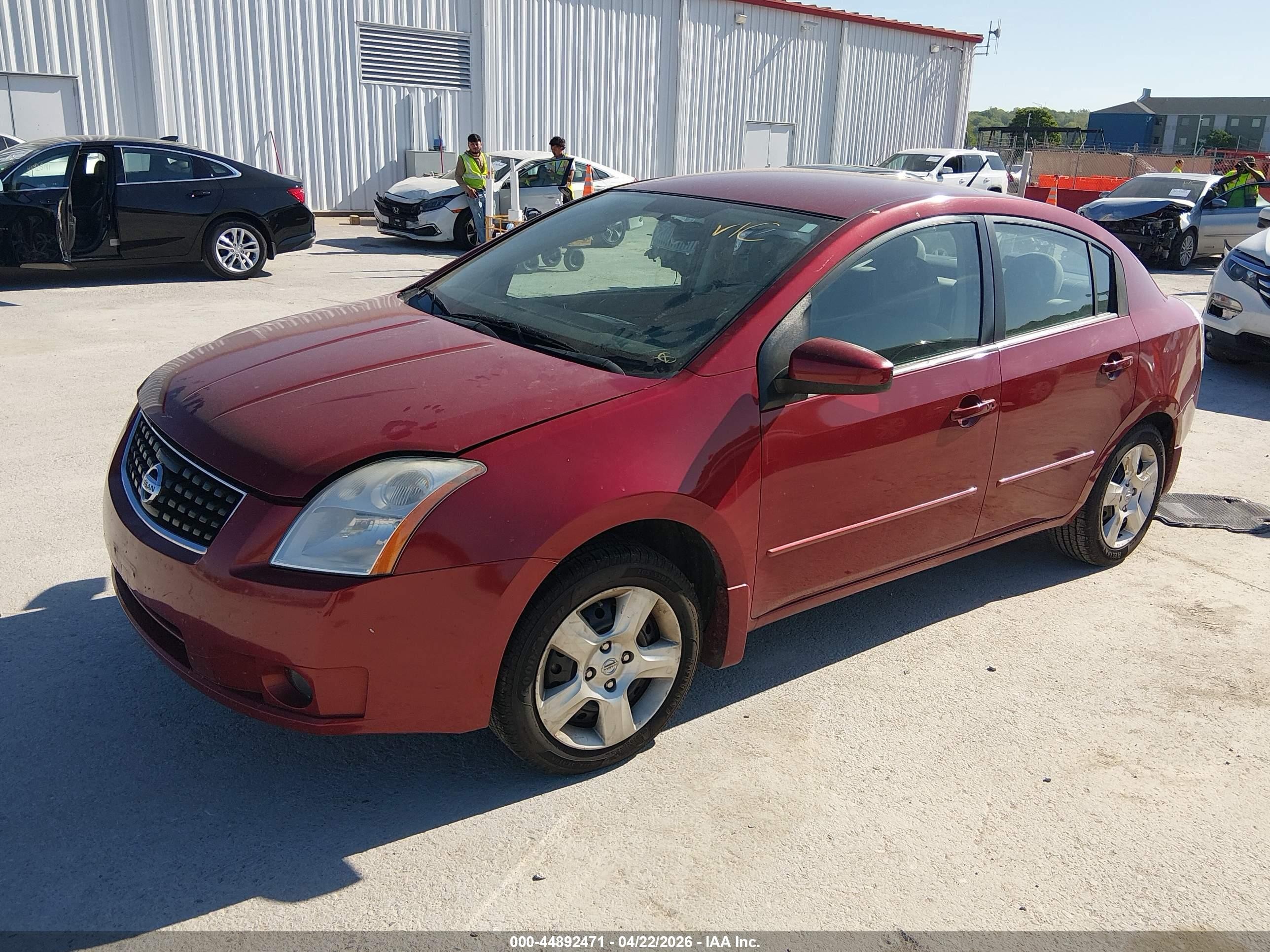2008 Nissan Sentra 2.0s Red vin: 3N1AB61E18L765019