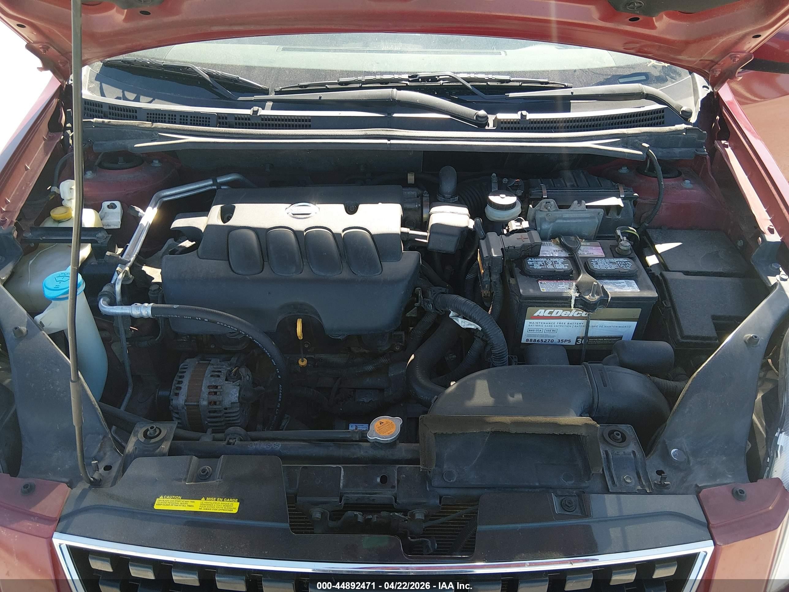 2008 Nissan Sentra 2.0s Red vin: 3N1AB61E18L765019