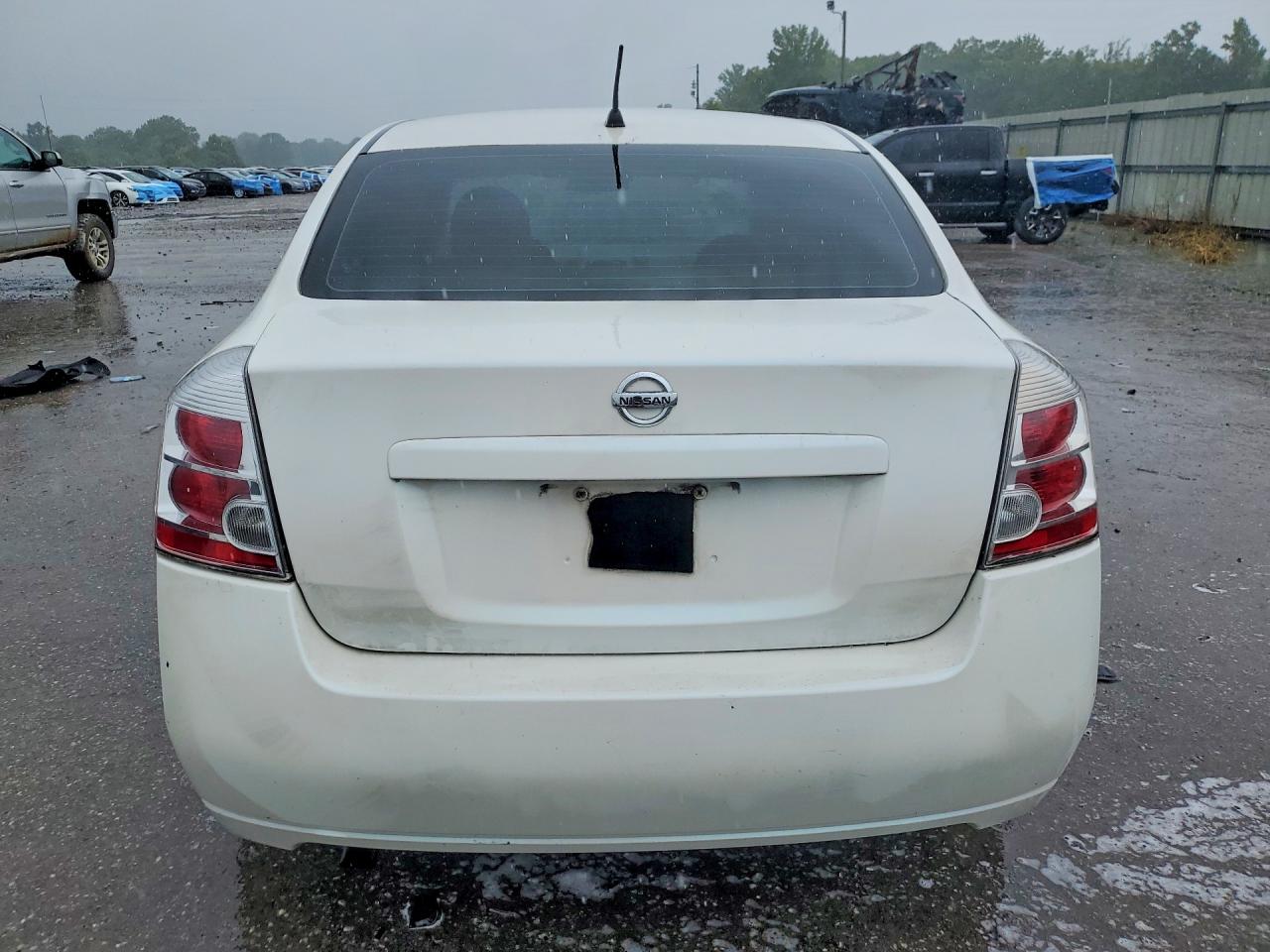 2009 Nissan Sentra 2.0 White vin: 3N1AB61E19L617552