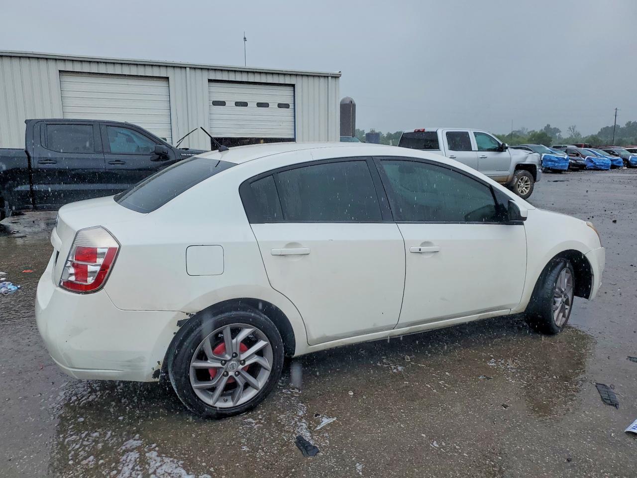 2009 Nissan Sentra 2.0 White vin: 3N1AB61E19L617552