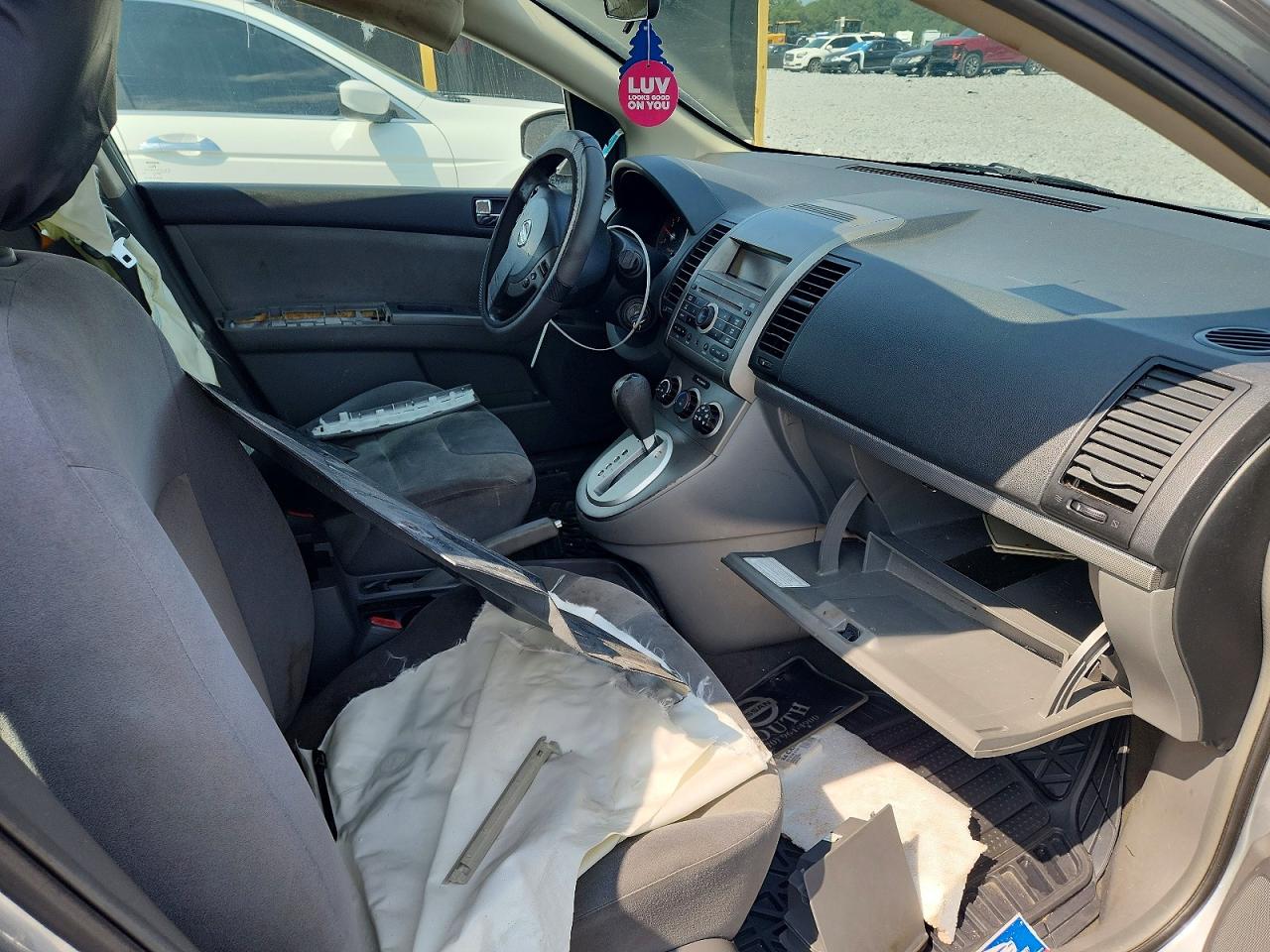 2009 Nissan Sentra 2.0 Silver vin: 3N1AB61E19L649367