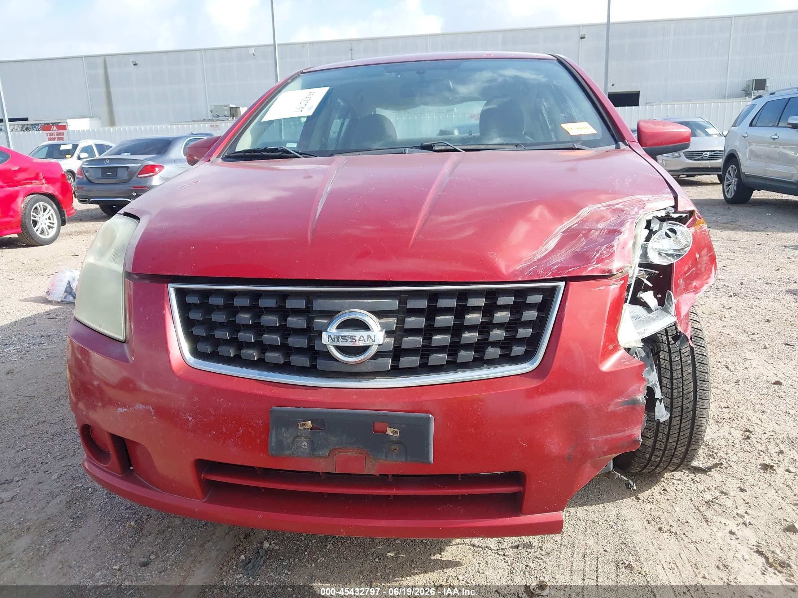 2009 Nissan Sentra 2.0 Red vin: 3N1AB61E19L676973