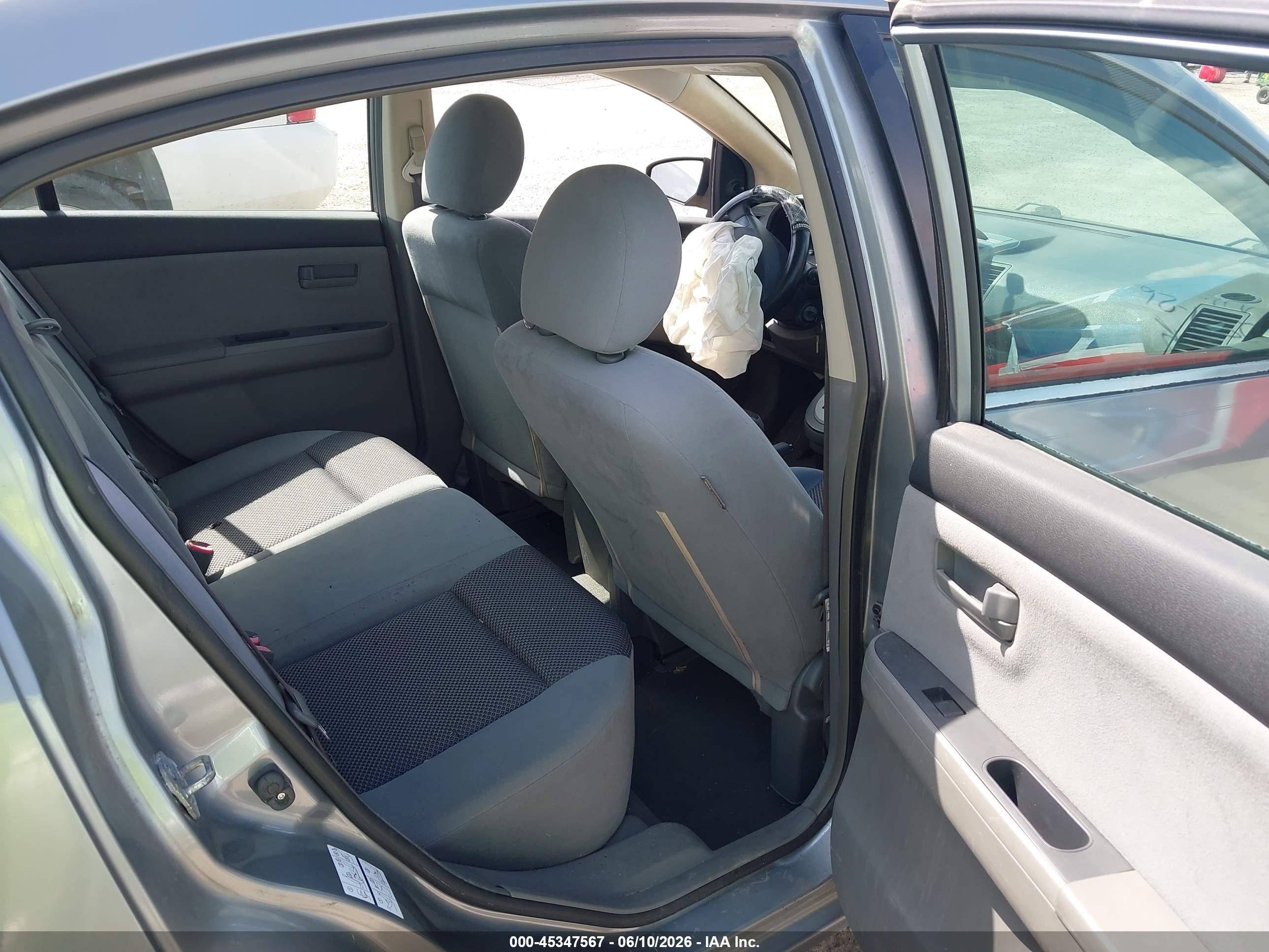 2007 Nissan Sentra 2.0 Silver vin: 3N1AB61E27L676414