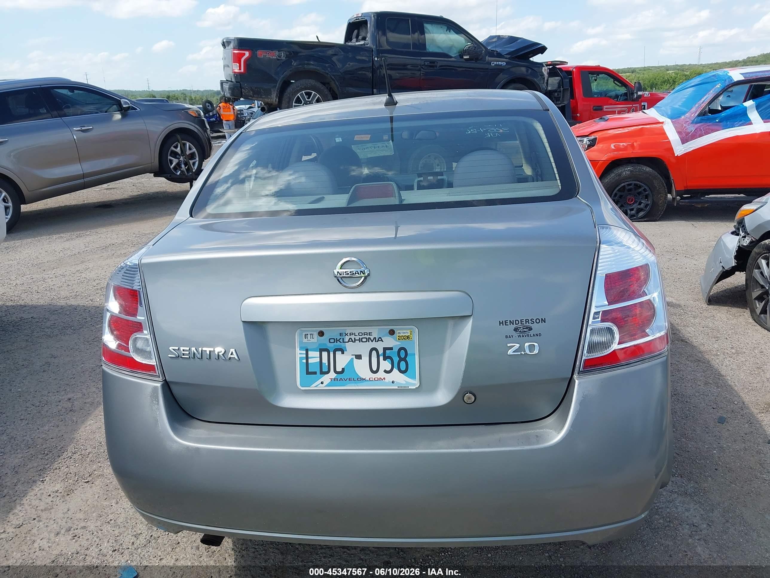 2007 Nissan Sentra 2.0 Silver vin: 3N1AB61E27L676414