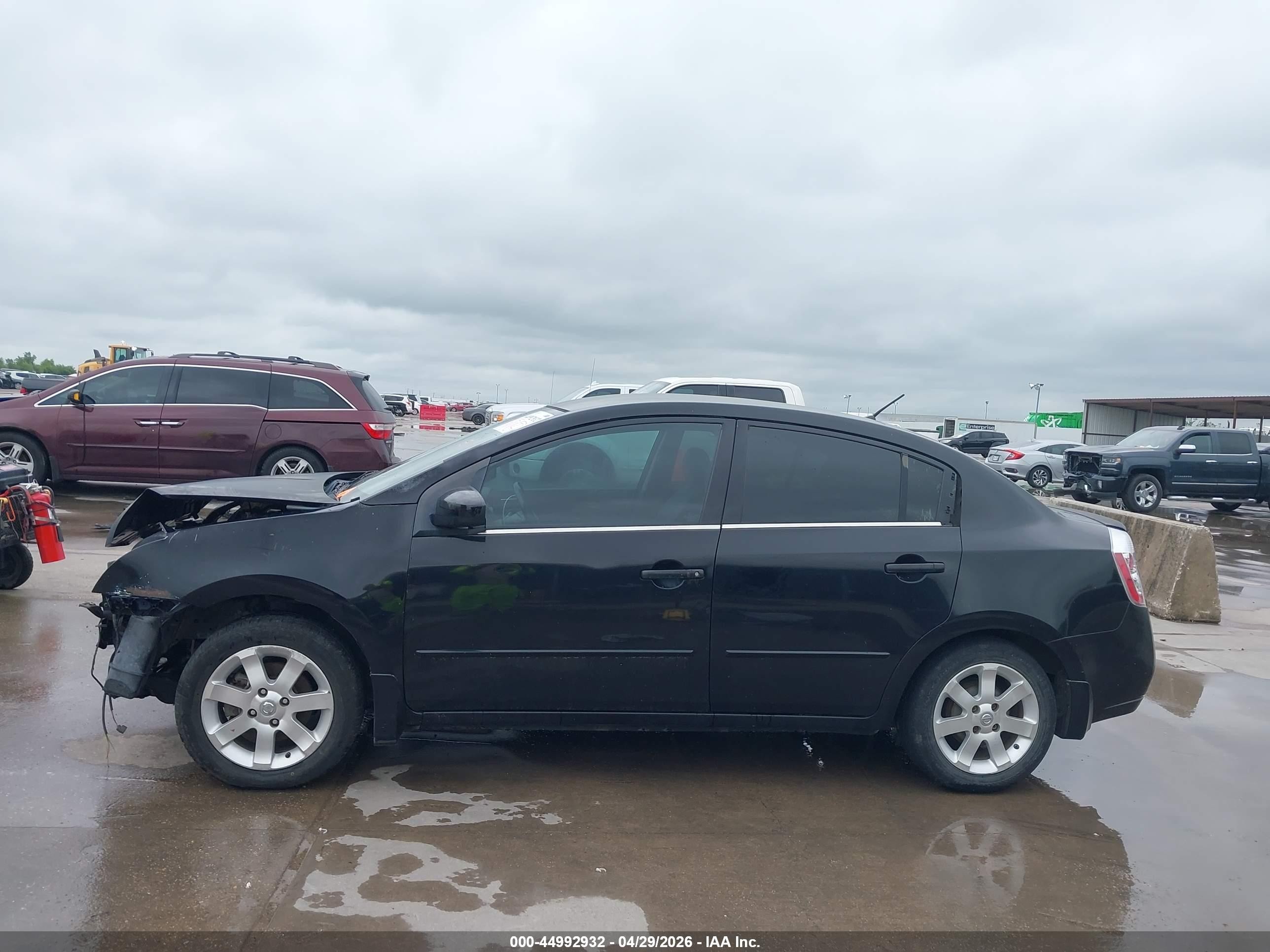 2008 Nissan Sentra 2.0s Черный vin: 3N1AB61E28L692792