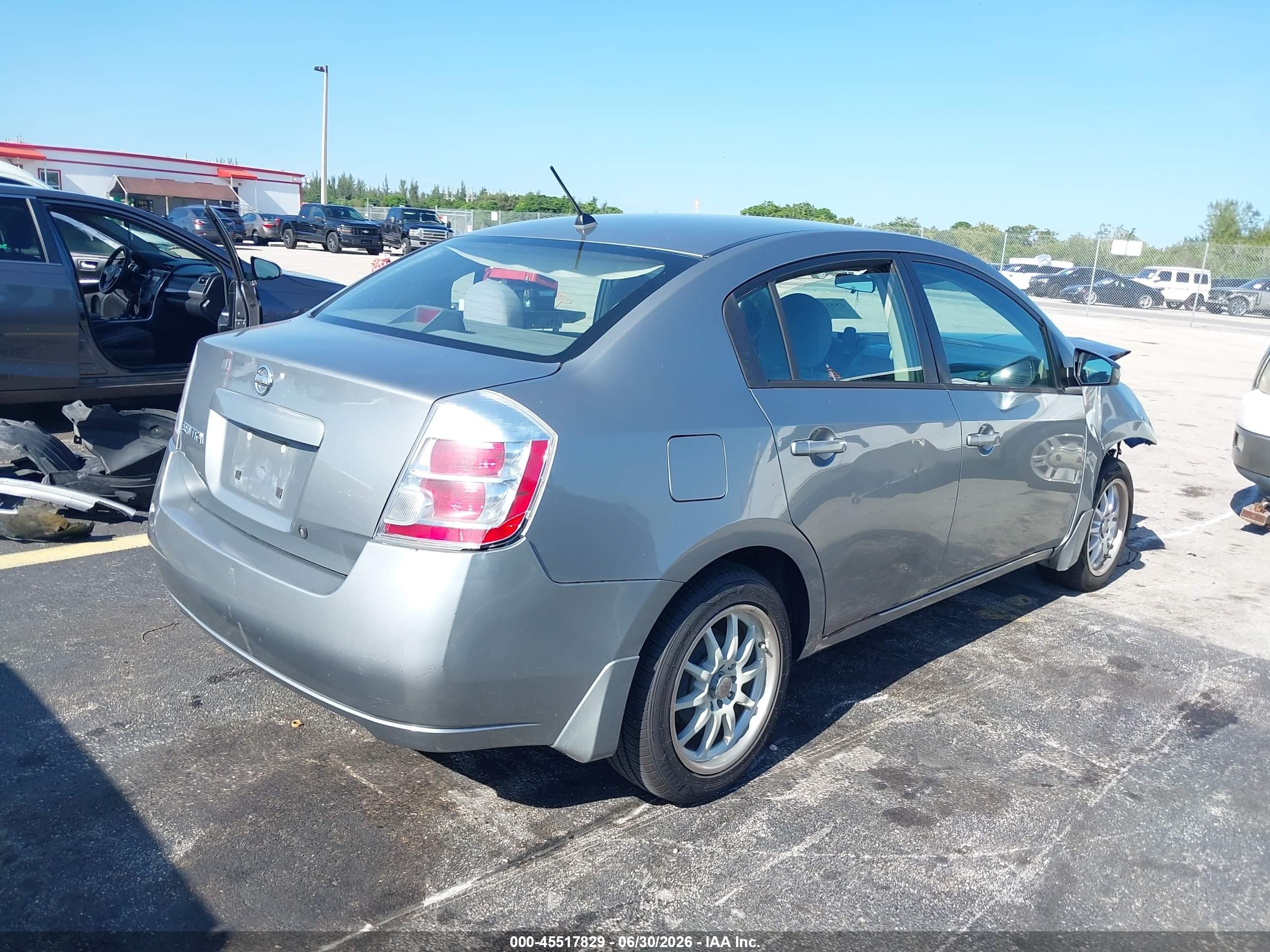 2008 Nissan Sentra 2.0 S Gray vin: 3N1AB61E28L747015