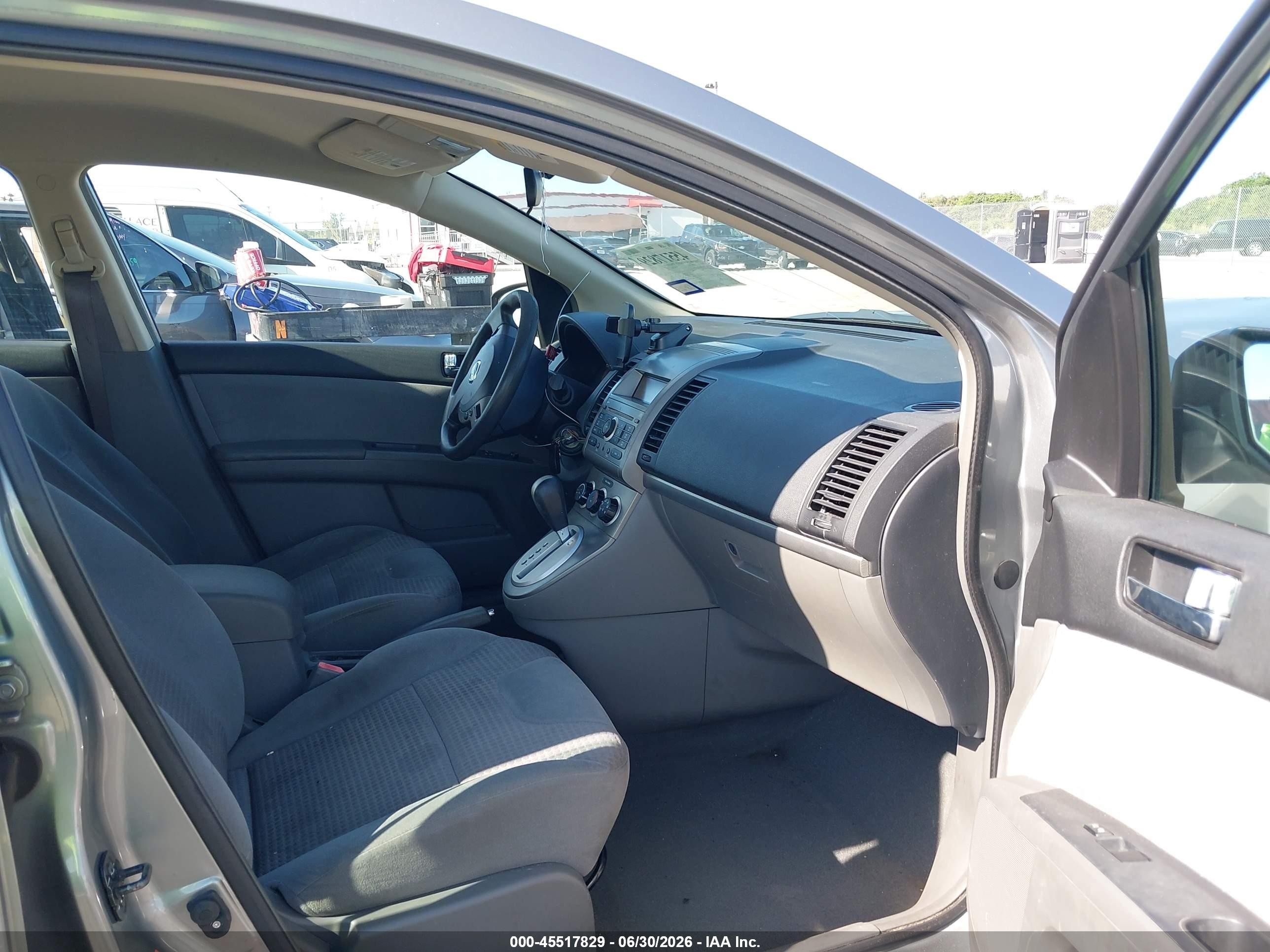 2008 Nissan Sentra 2.0 S Gray vin: 3N1AB61E28L747015