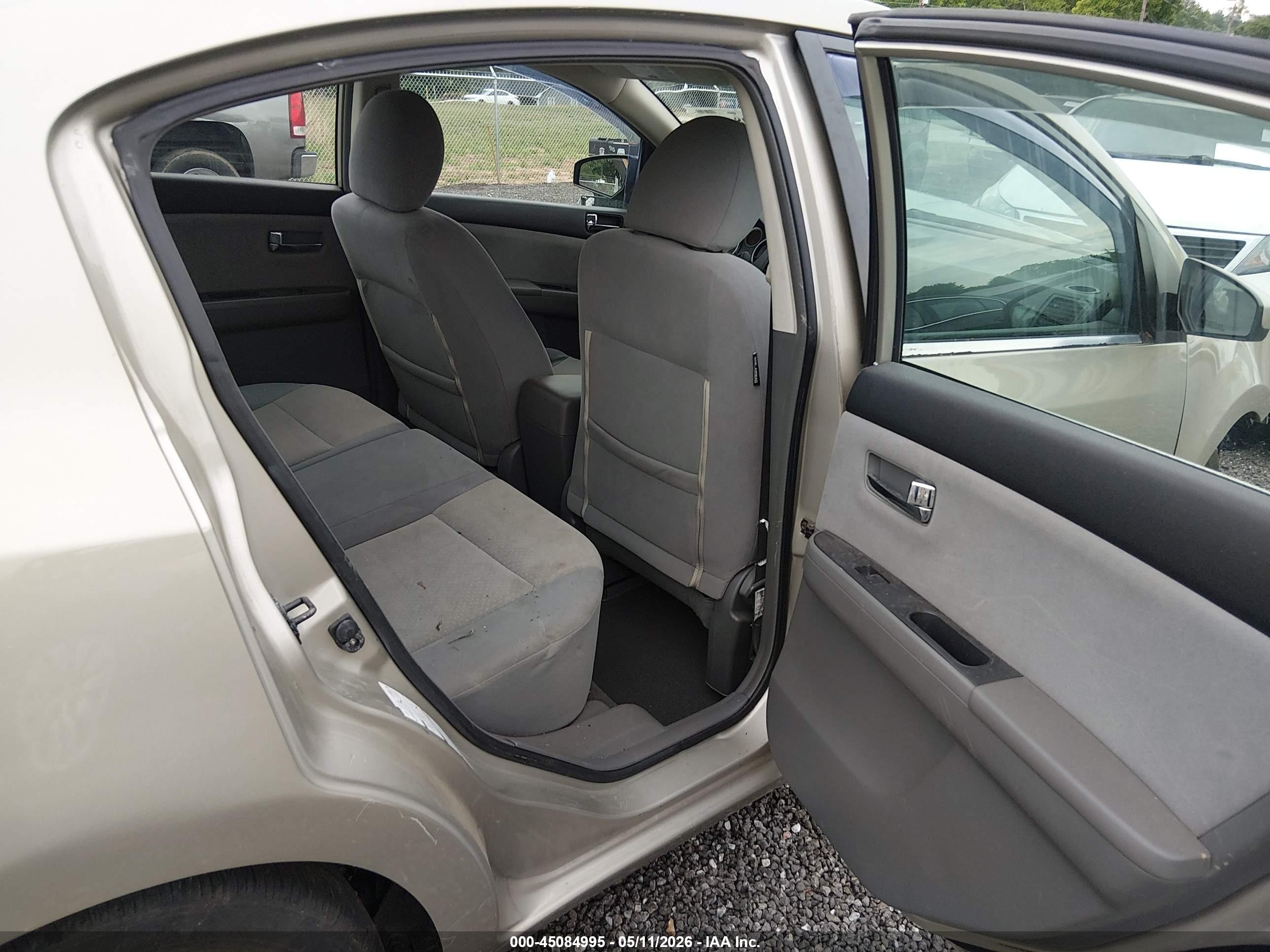 2009 Nissan Sentra 2.0s Silver vin: 3N1AB61E29L671216