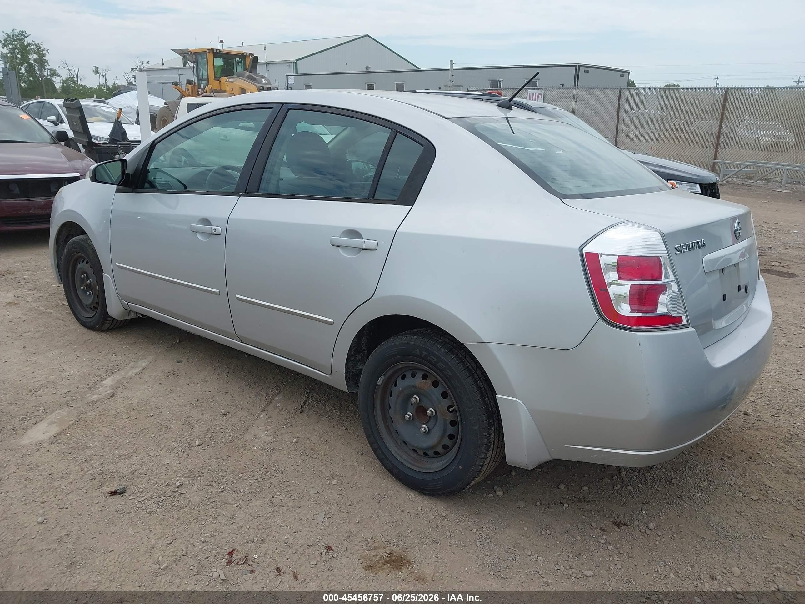 2009 Nissan Sentra 2.0 Silver vin: 3N1AB61E29L683236