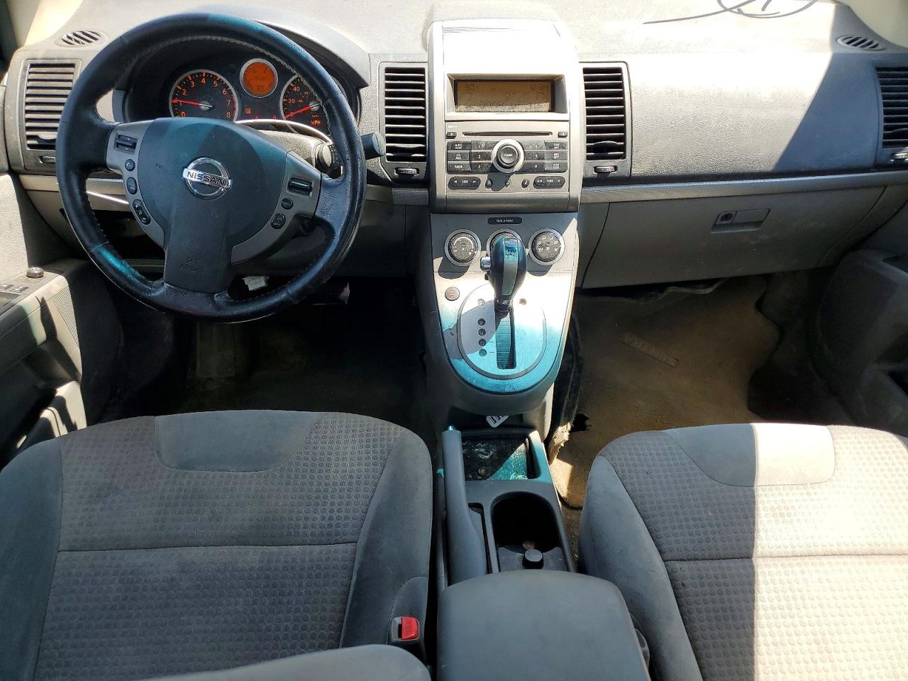 2008 Nissan Sentra 2.0 Silver vin: 3N1AB61E38L645125