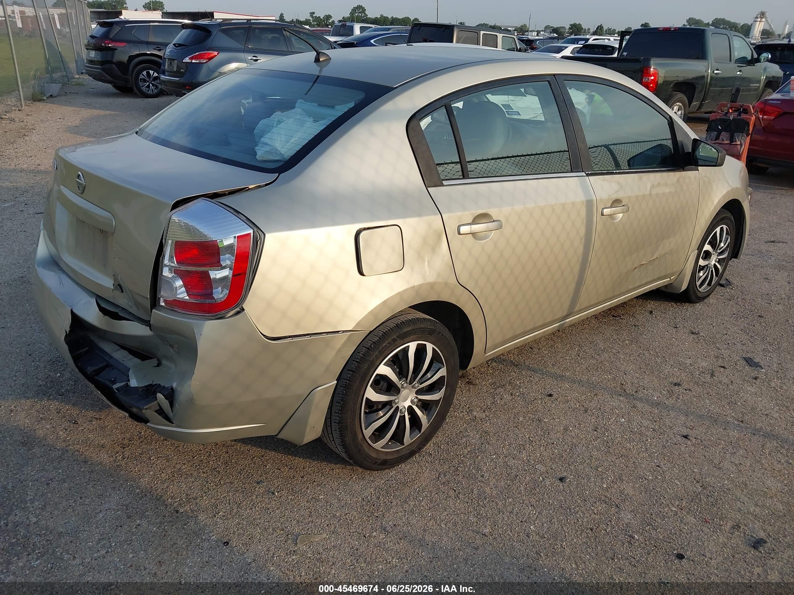 2008 Nissan Sentra 2.0 S Champagne vin: 3N1AB61E38L702553