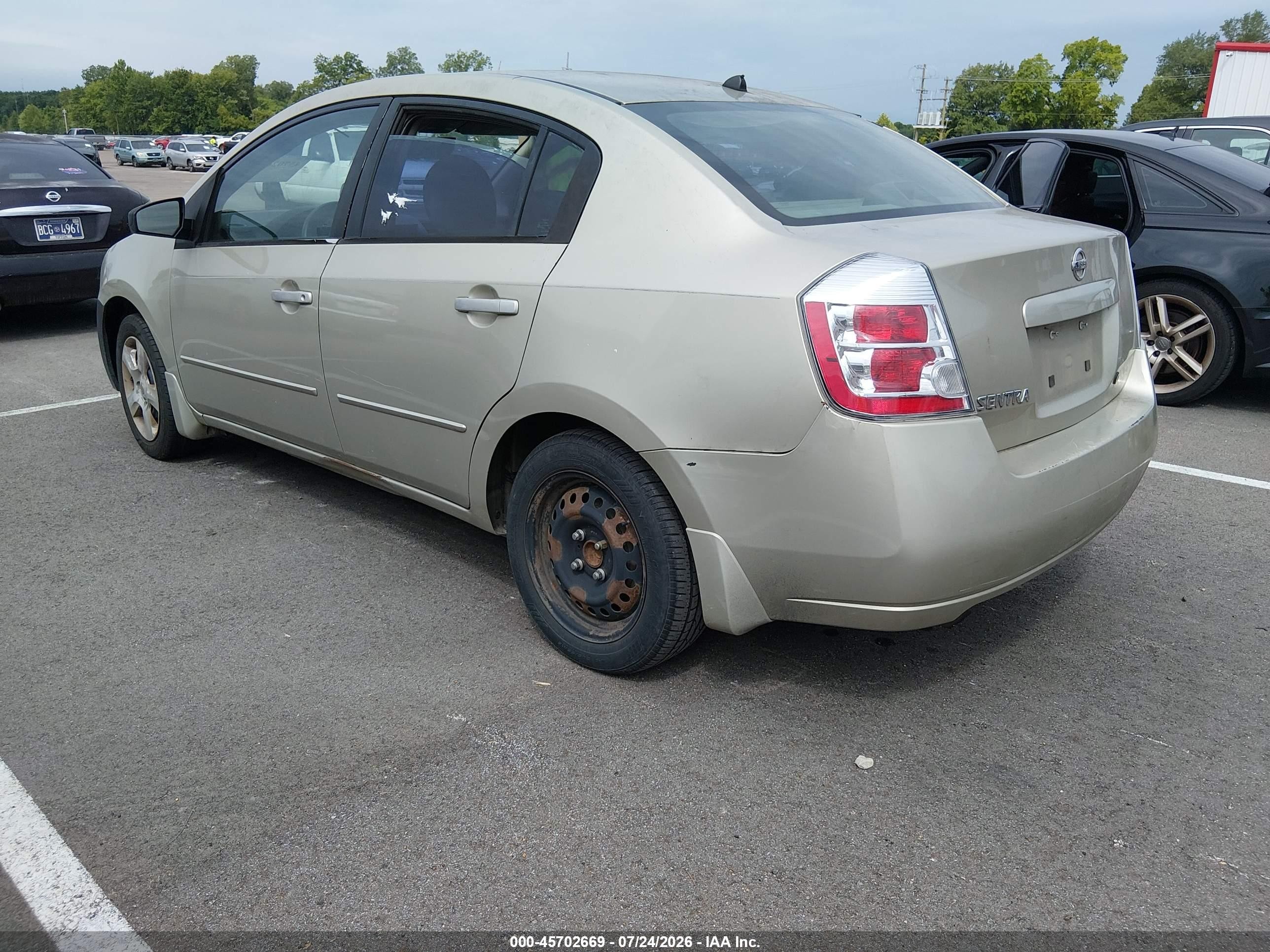 2008 Nissan Sentra 2.0 S Beige vin: 3N1AB61E38L702665