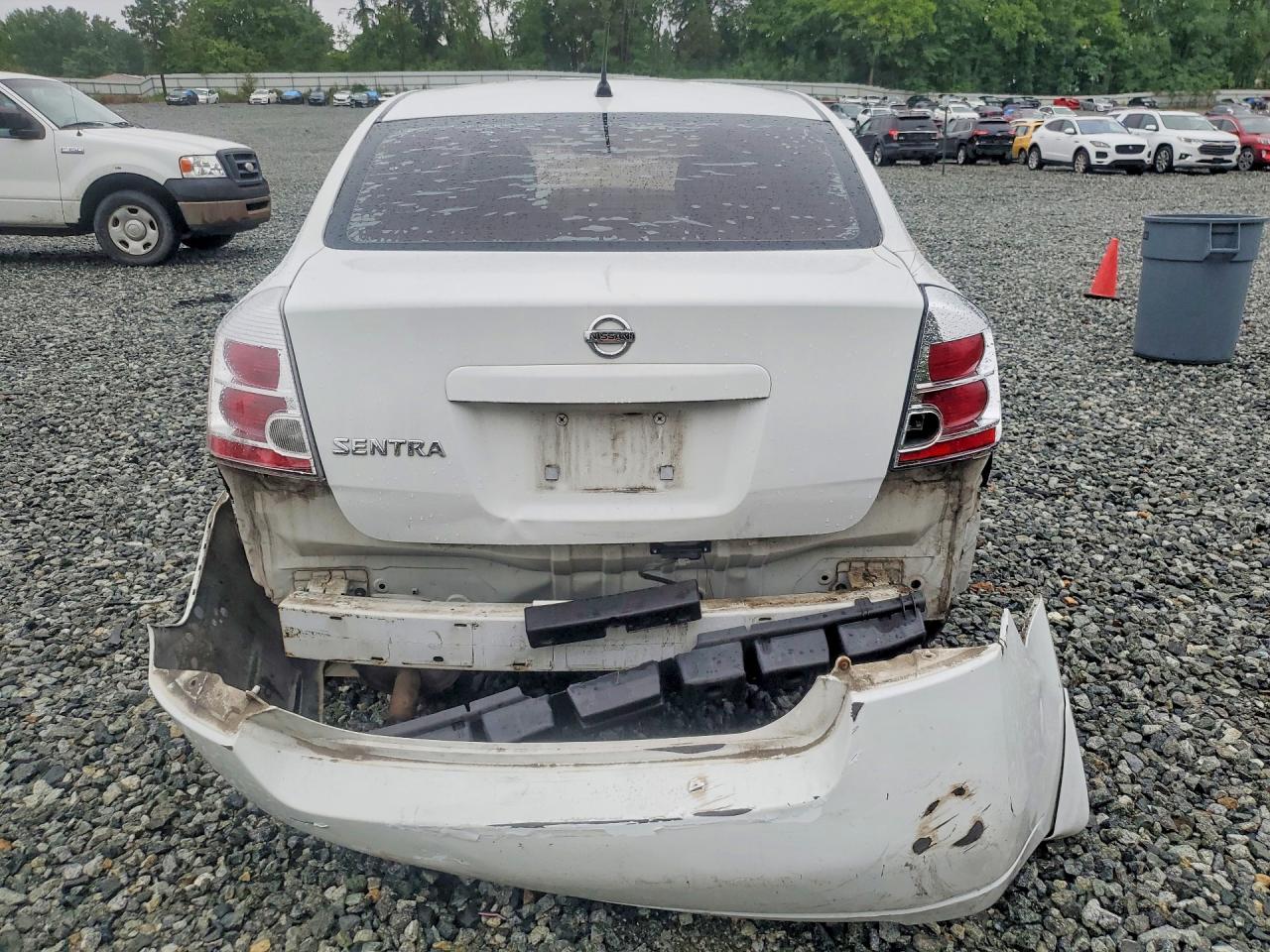 2008 Nissan Sentra 2.0 Белый vin: 3N1AB61E38L745225