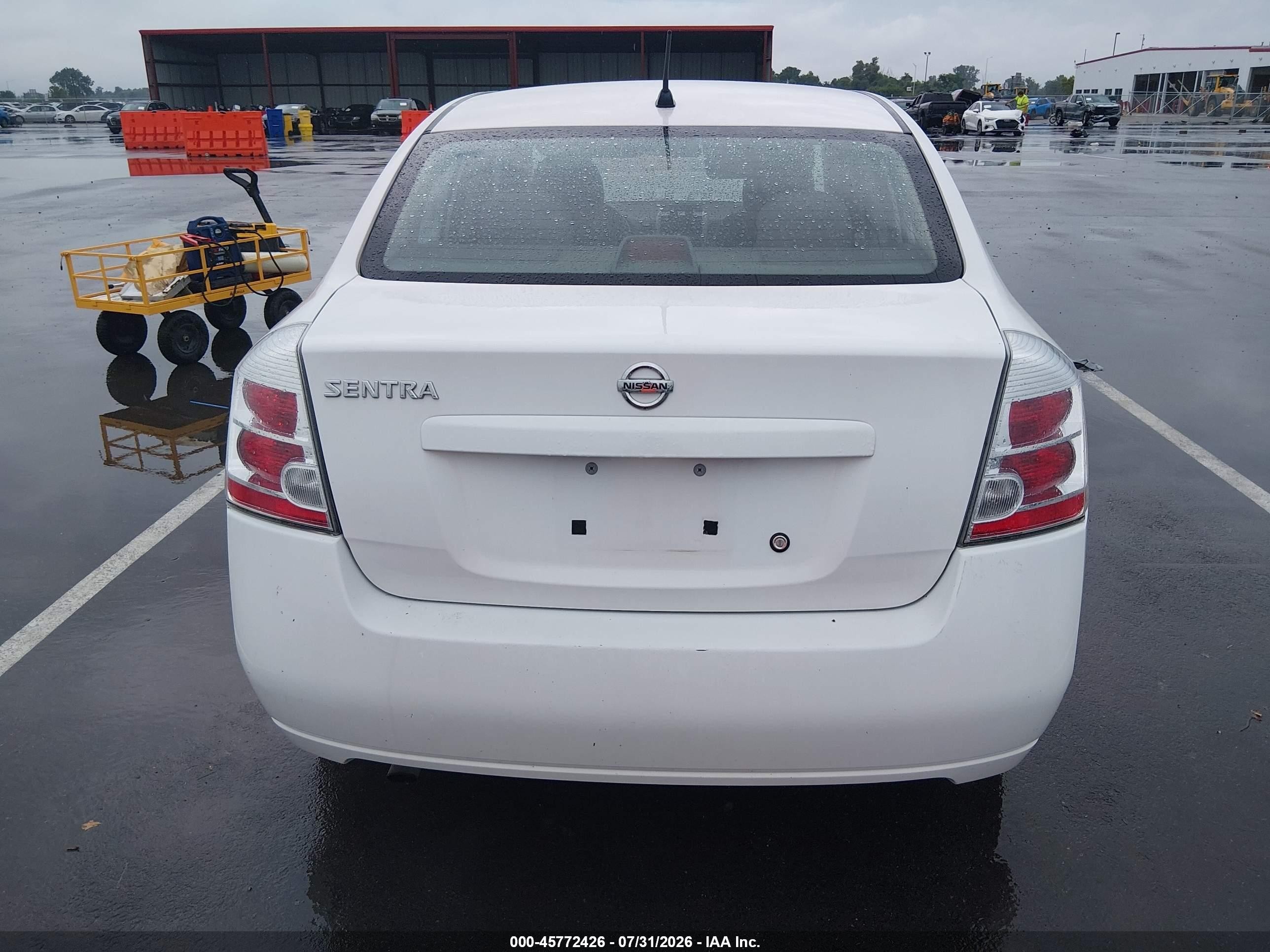2009 Nissan Sentra 2.0 White vin: 3N1AB61E39L606214