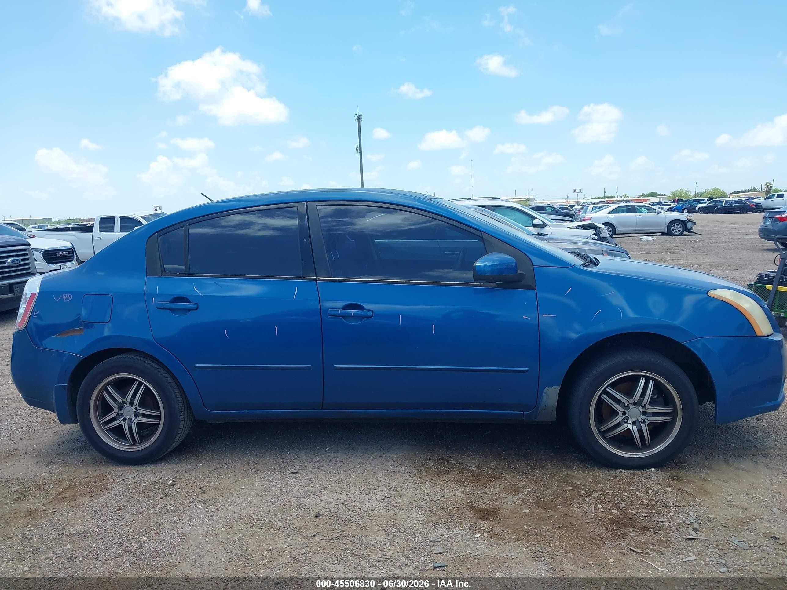 2009 Nissan Sentra 2.0s Blue vin: 3N1AB61E39L653498