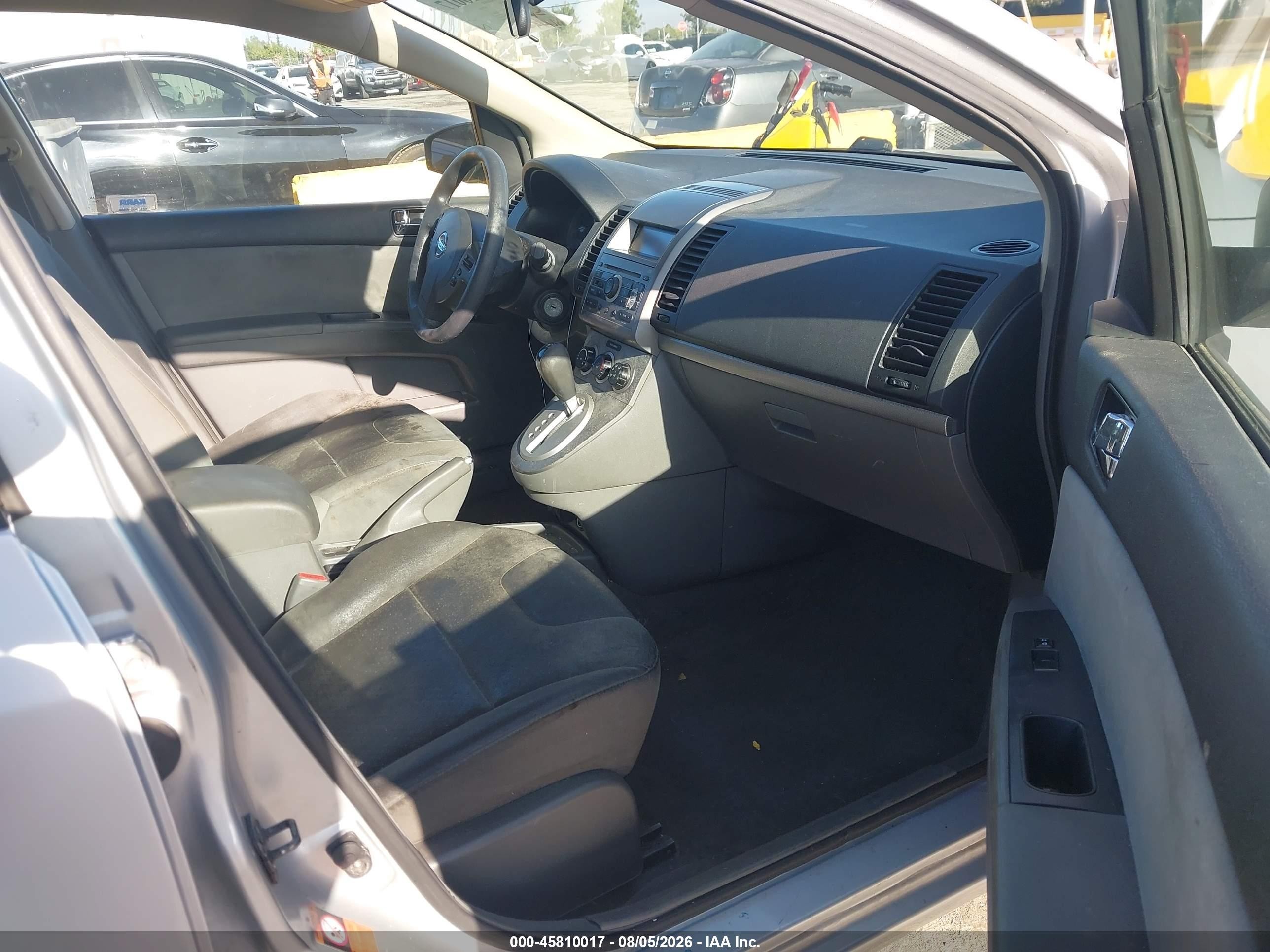 2009 Nissan Sentra 2.0s Silver vin: 3N1AB61E39L693757