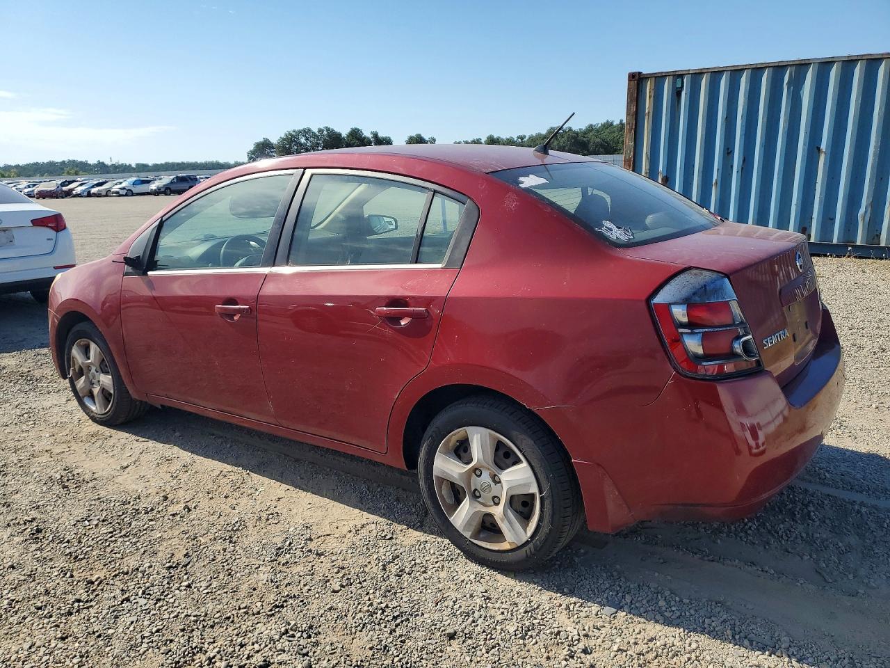 2007 Nissan Sentra 2.0 Red vin: 3N1AB61E47L640983