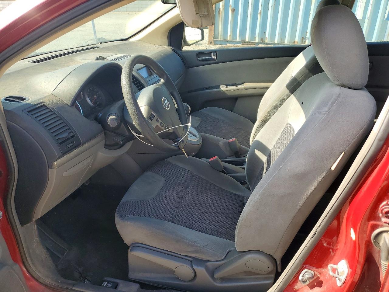 2007 Nissan Sentra 2.0 Red vin: 3N1AB61E47L640983