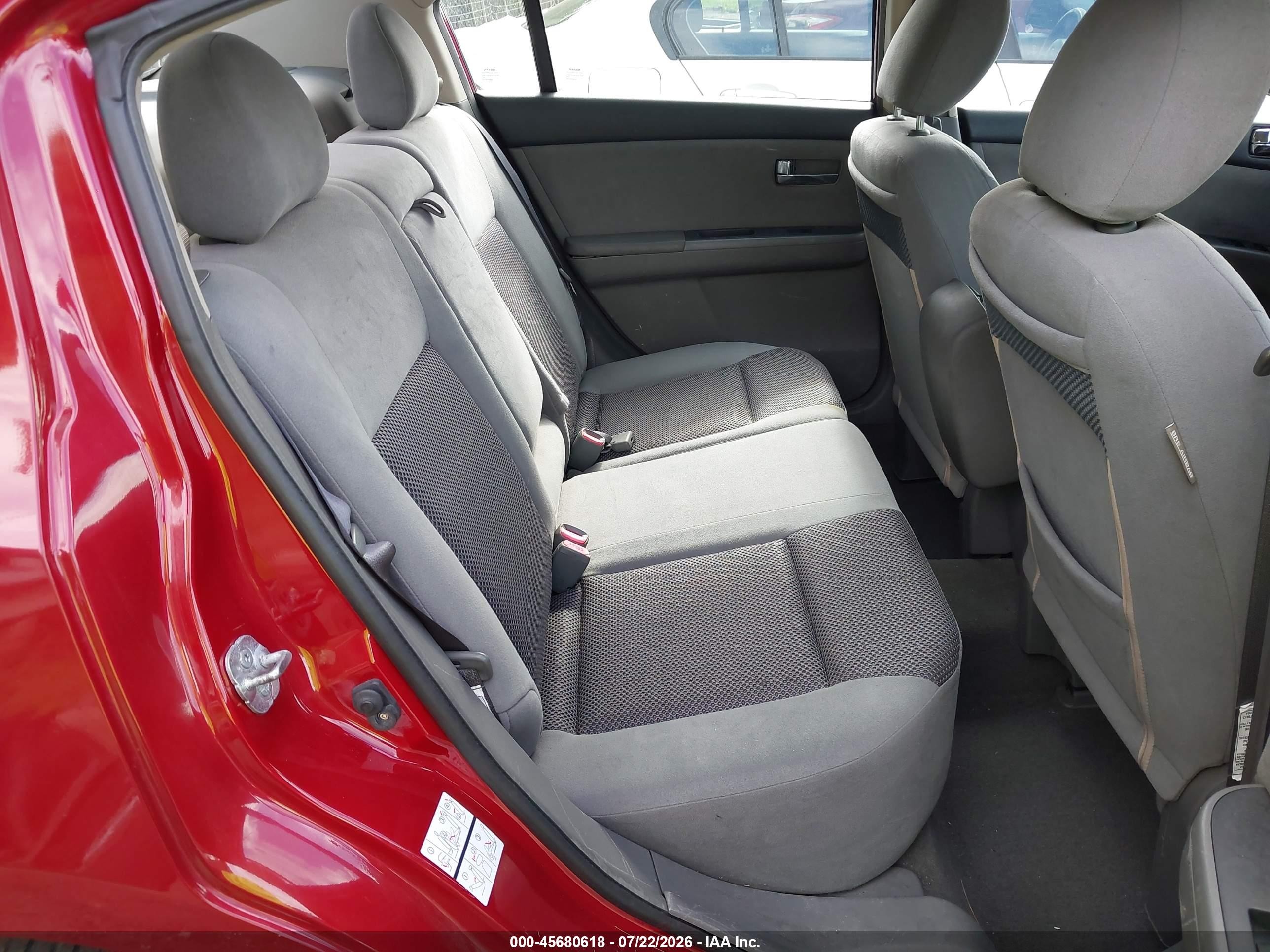2007 Nissan Sentra 2.0s Red vin: 3N1AB61E47L663700