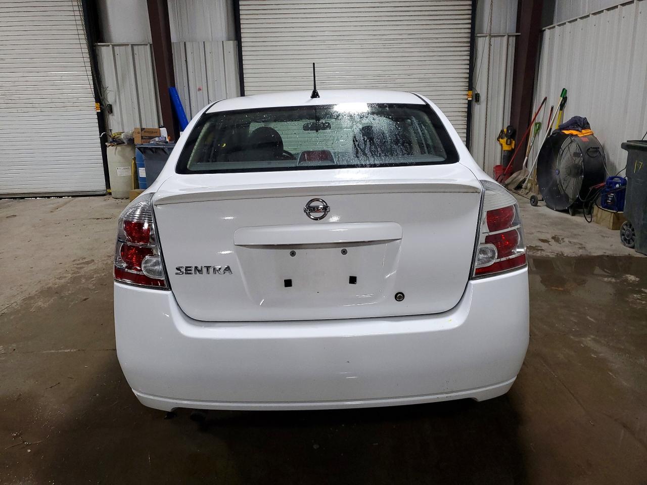 2008 Nissan Sentra 2.0 White vin: 3N1AB61E48L673273
