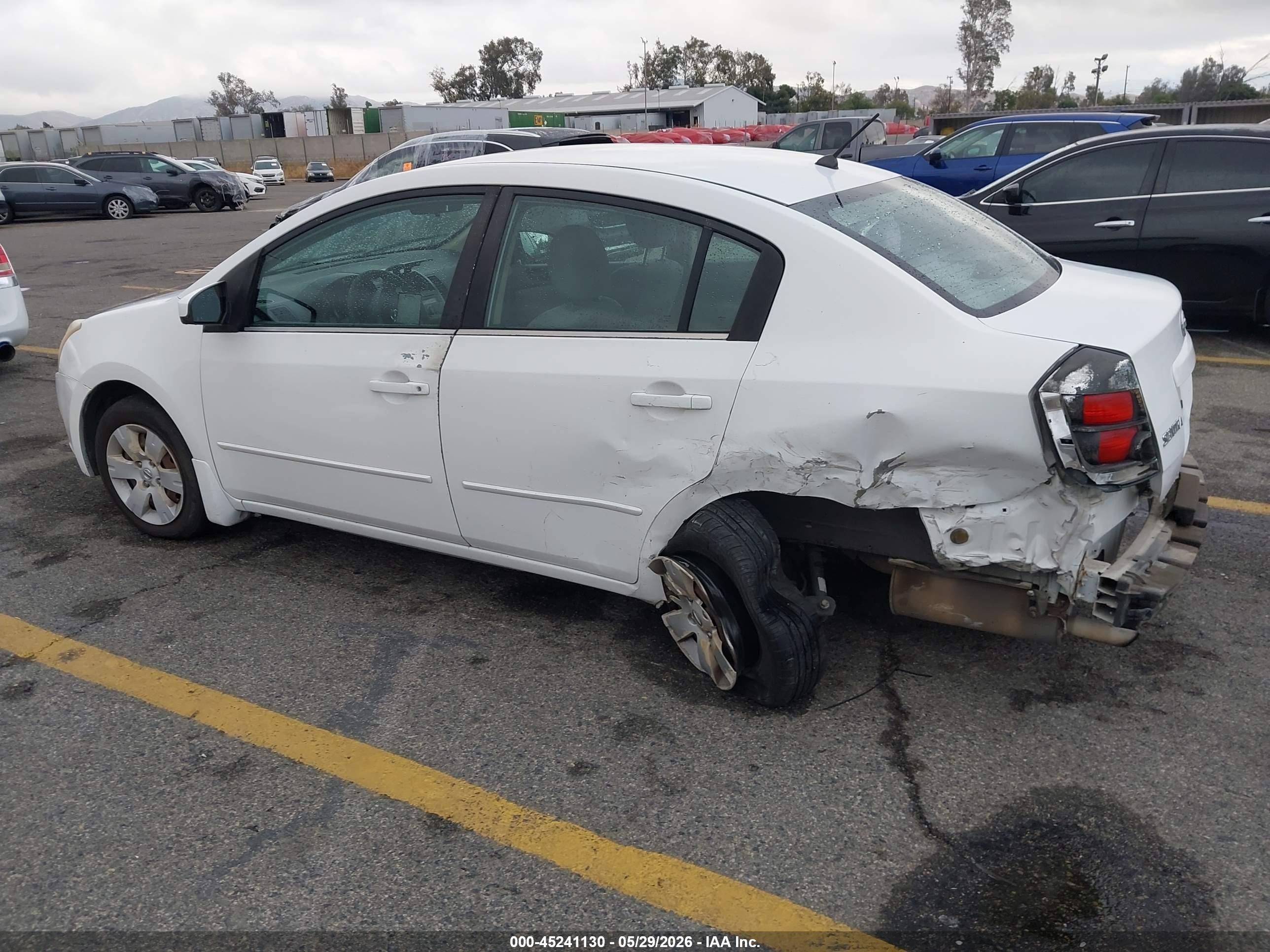 2008 Nissan Sentra 2.0 Белый vin: 3N1AB61E48L743838