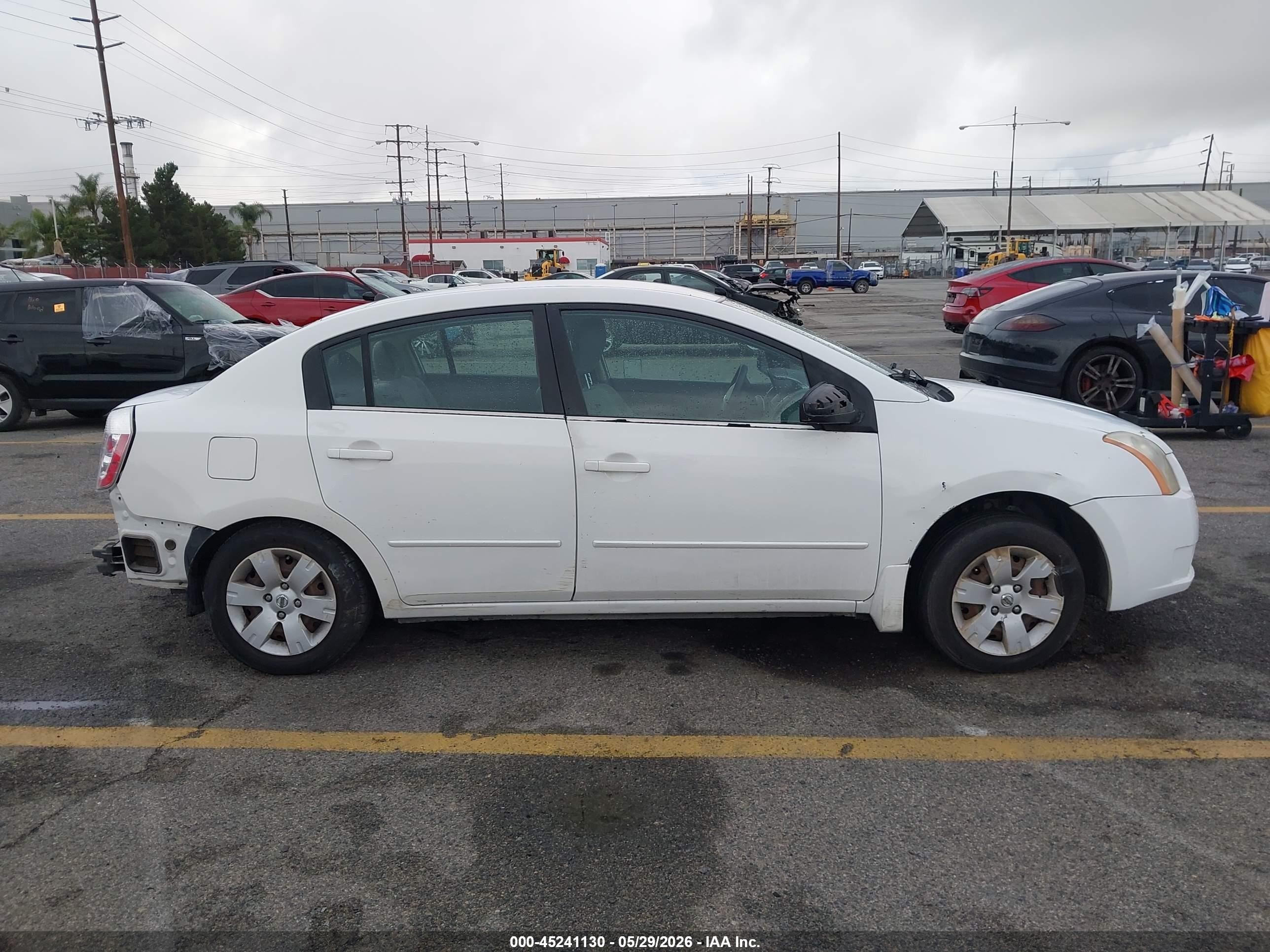 2008 Nissan Sentra 2.0 Белый vin: 3N1AB61E48L743838