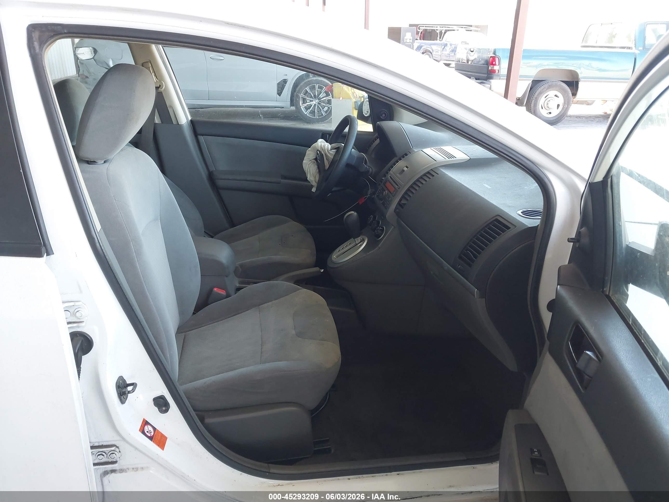2009 Nissan Sentra 2.0 White vin: 3N1AB61E49L610353