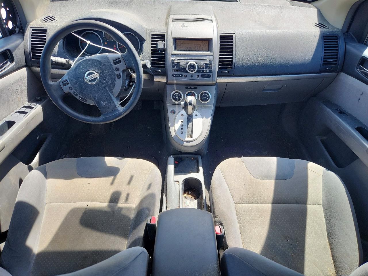 2009 Nissan Sentra Silver vin: 3N1AB61E49L652974