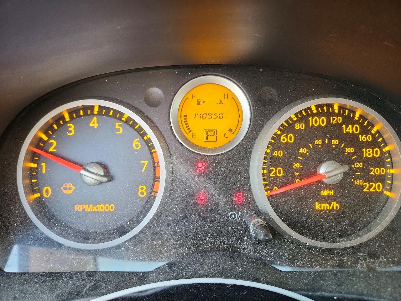 2009 Niss Sentra 2.0 Gray vin: 3N1AB61E49L675431